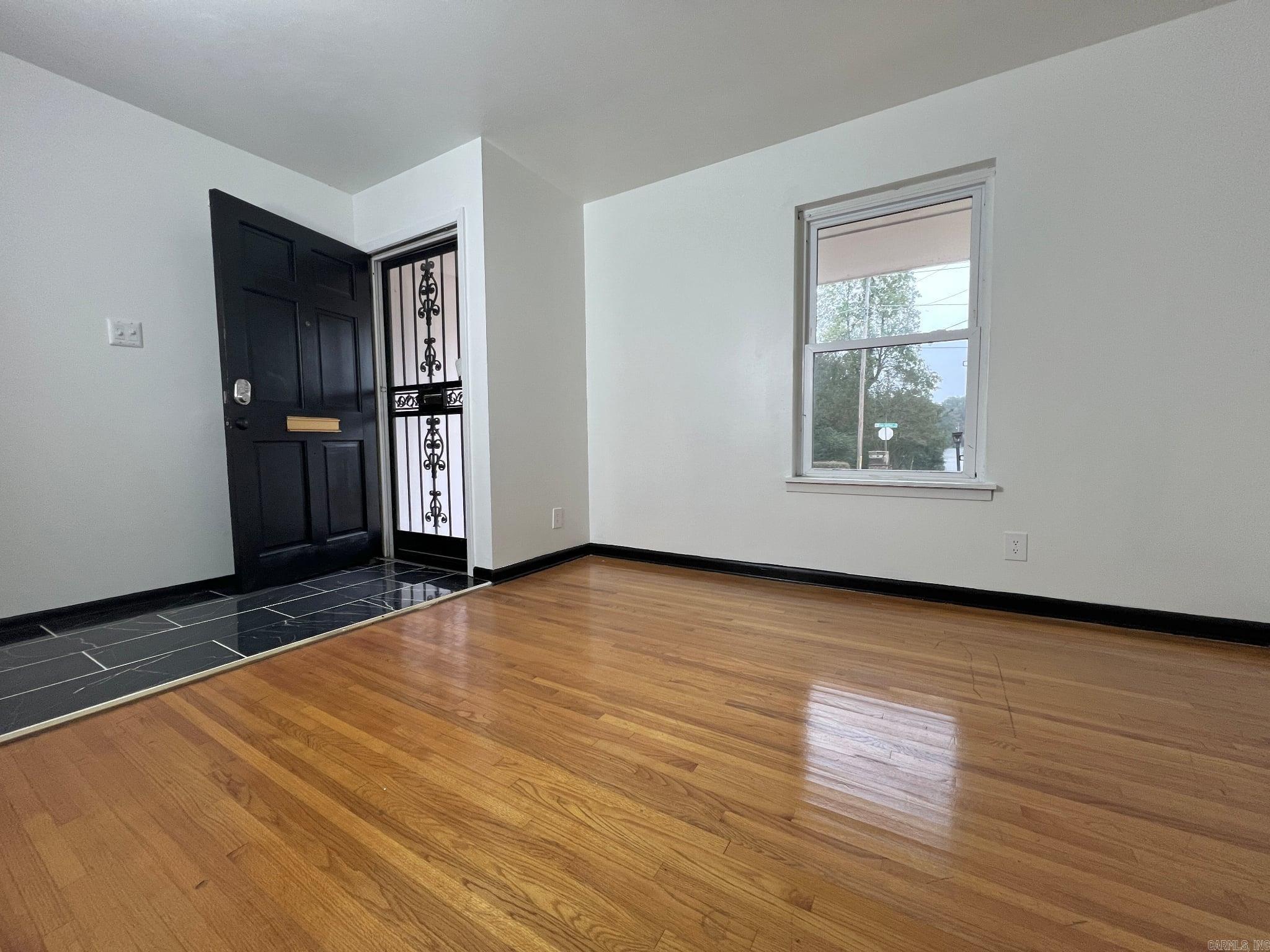 Lake View - Residential