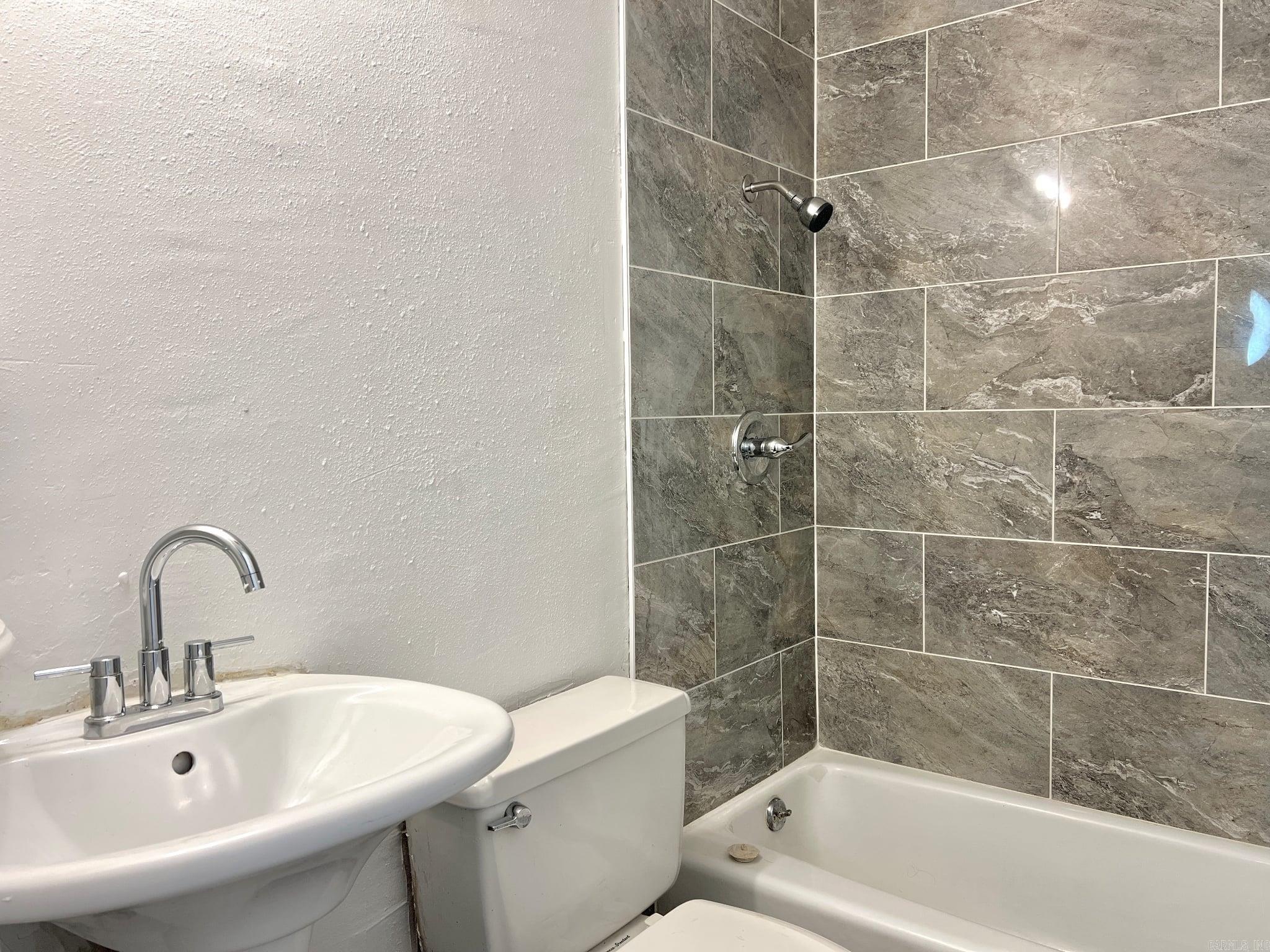 Lake View - Residential