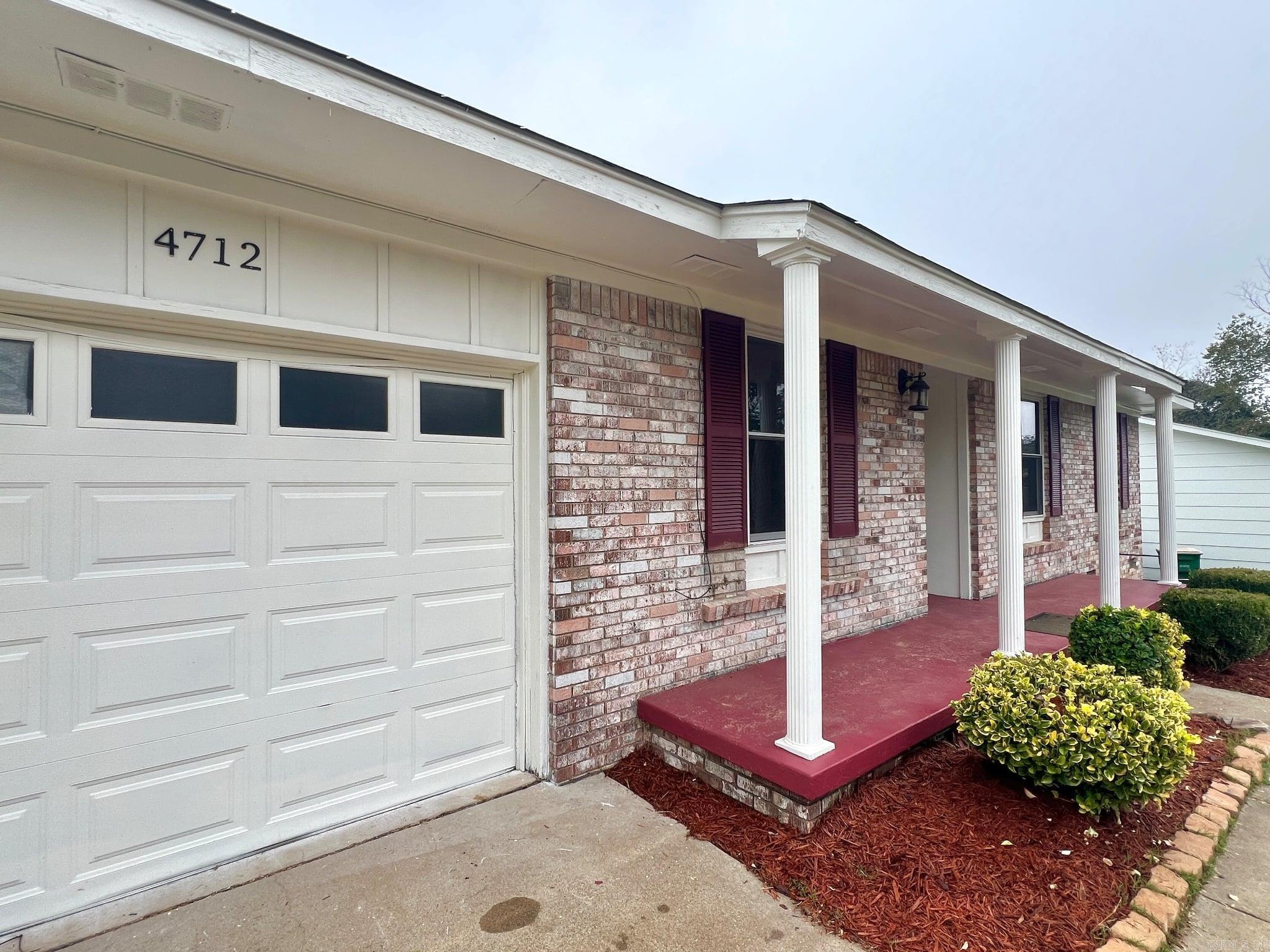 Lake View - Residential