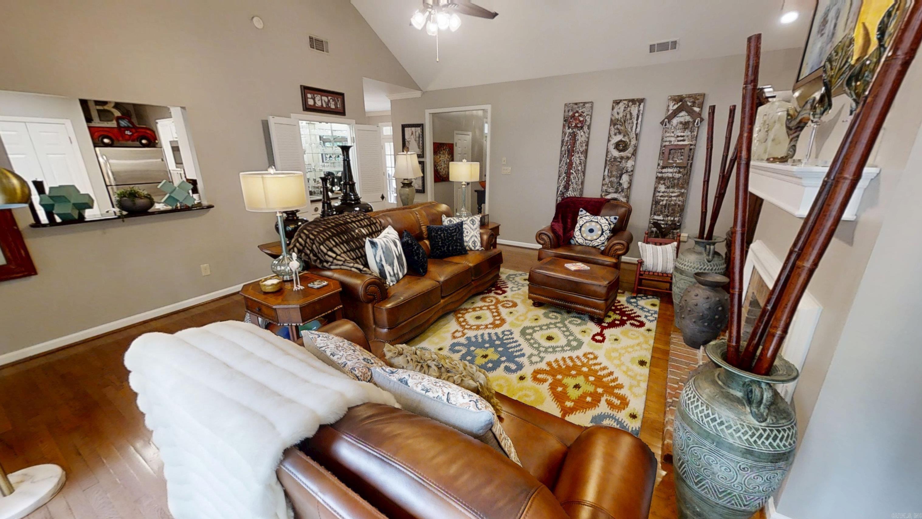 WINDSOR CT TOWNHOMES HPR - Residential