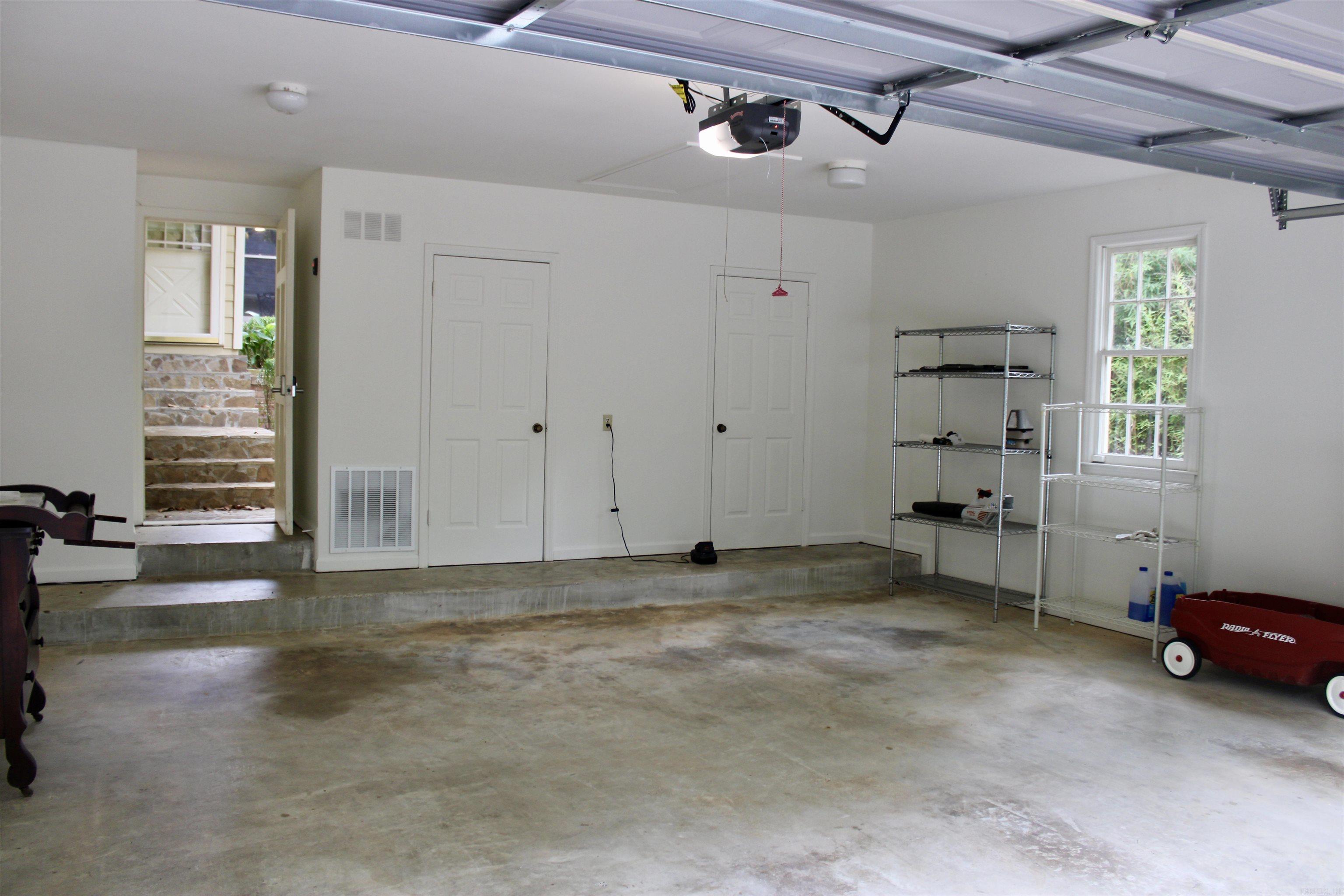 WINDSOR CT TOWNHOMES HPR - Residential