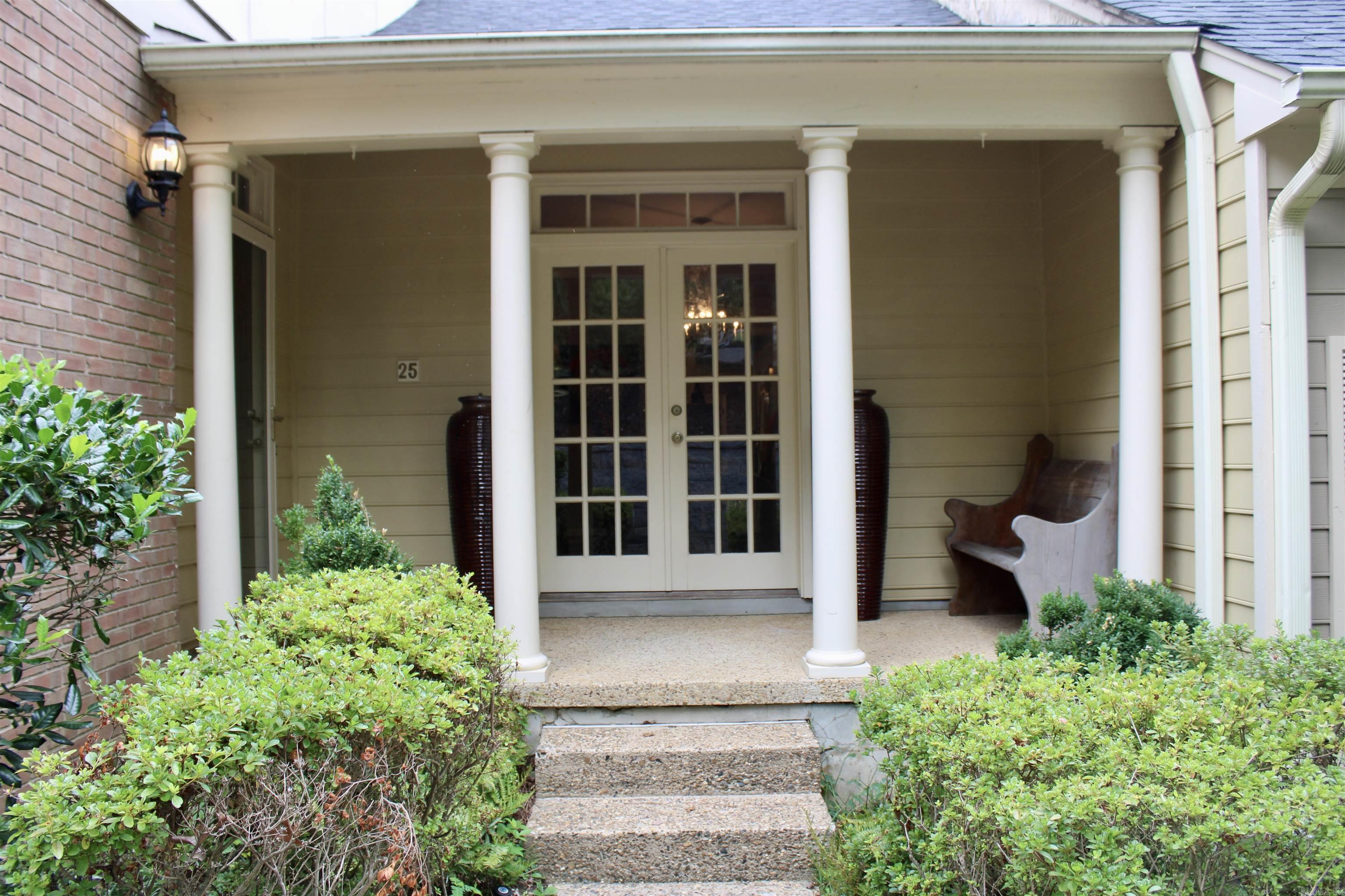 WINDSOR CT TOWNHOMES HPR - Residential