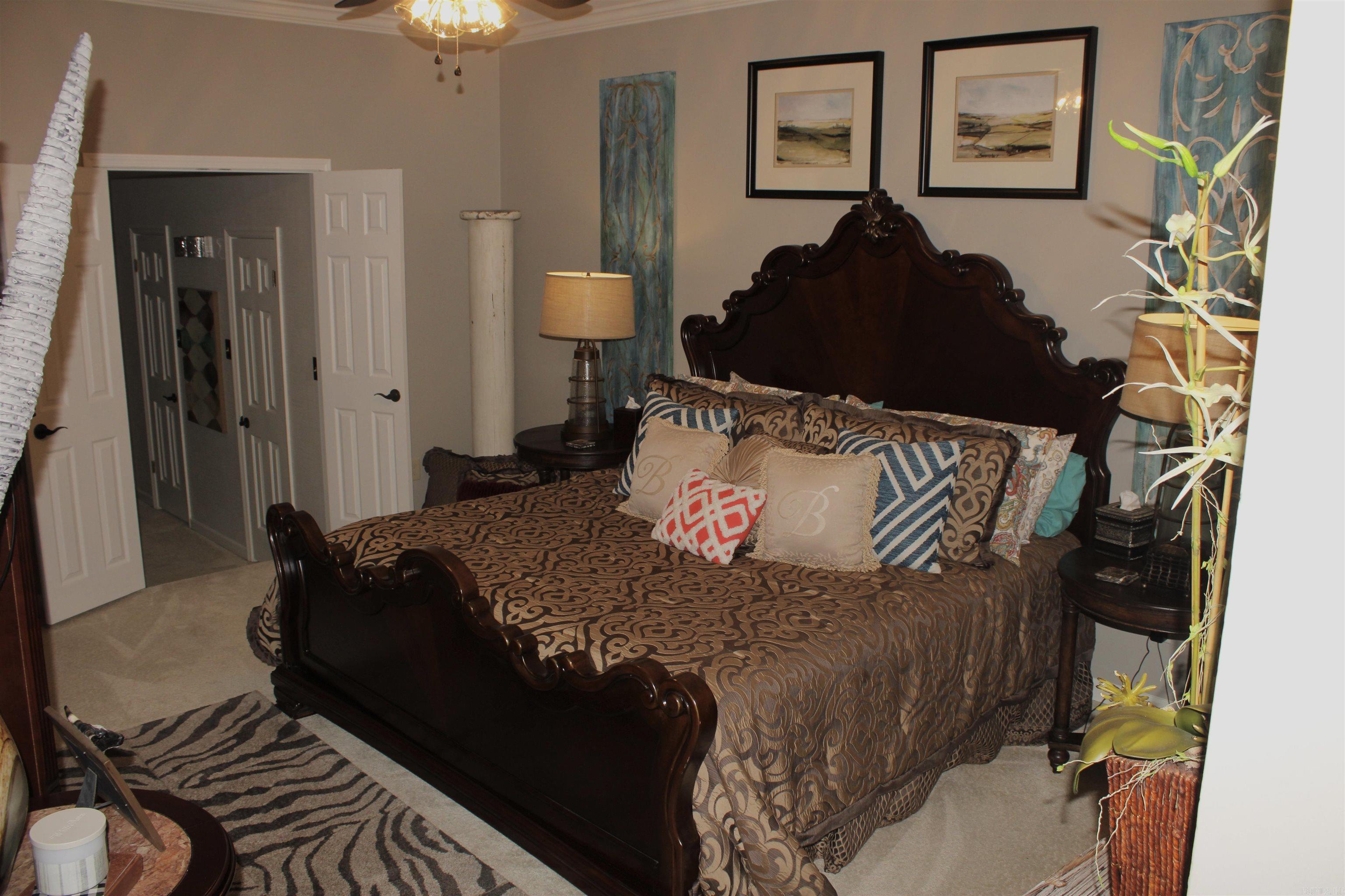 WINDSOR CT TOWNHOMES HPR - Residential