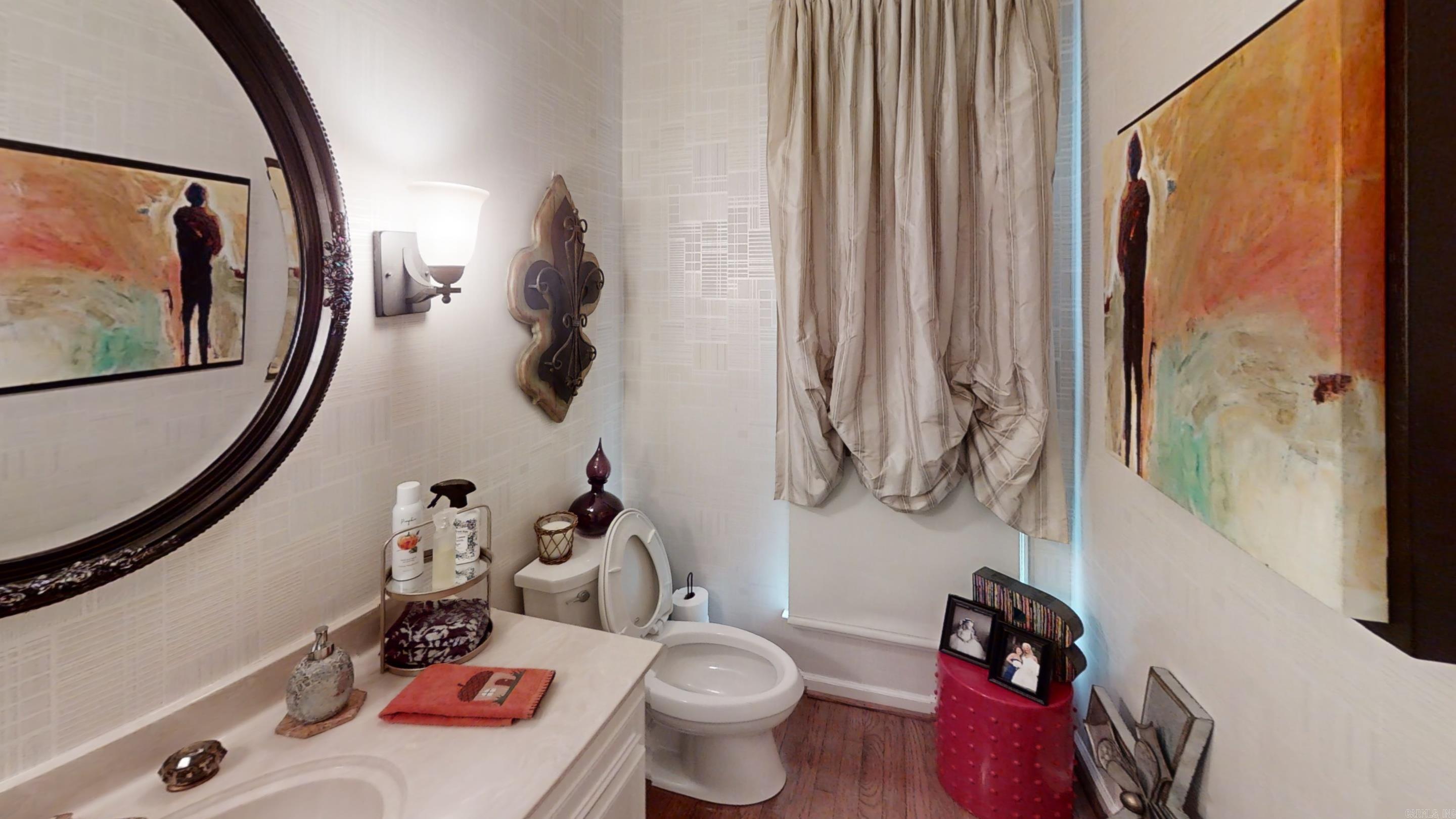 WINDSOR CT TOWNHOMES HPR - Residential