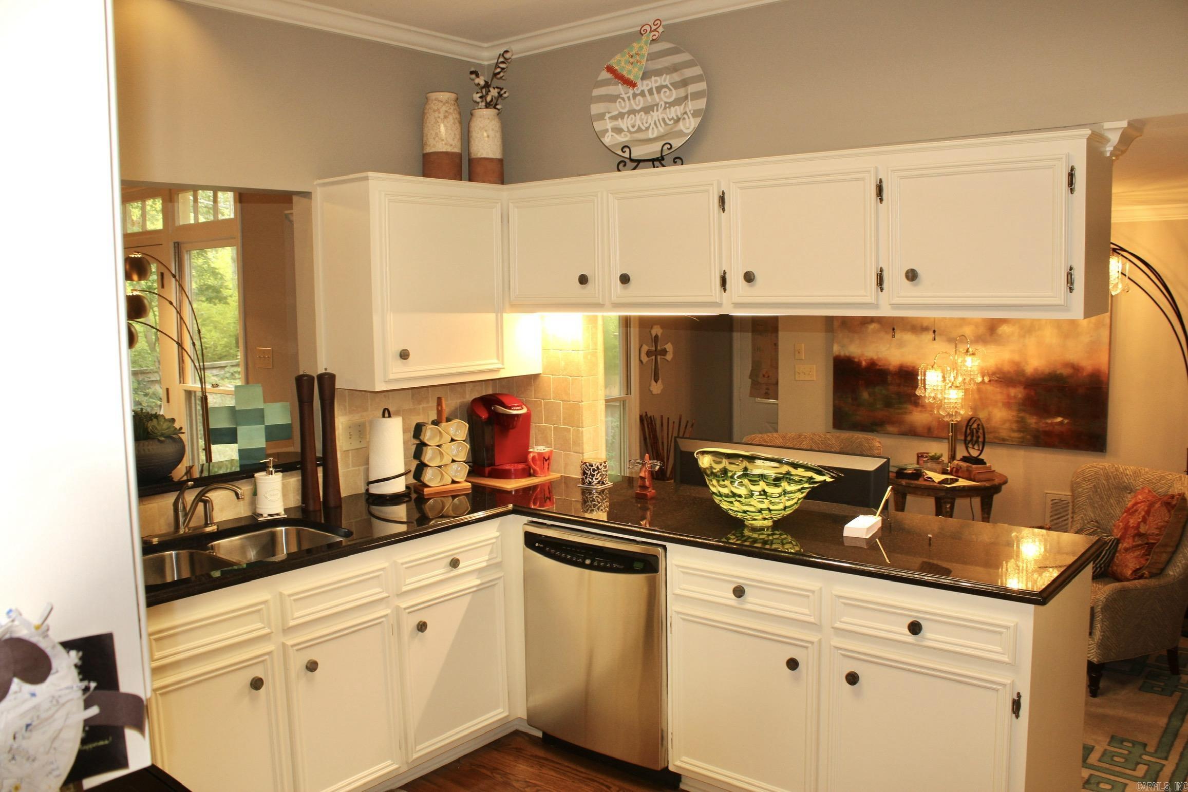 WINDSOR CT TOWNHOMES HPR - Residential