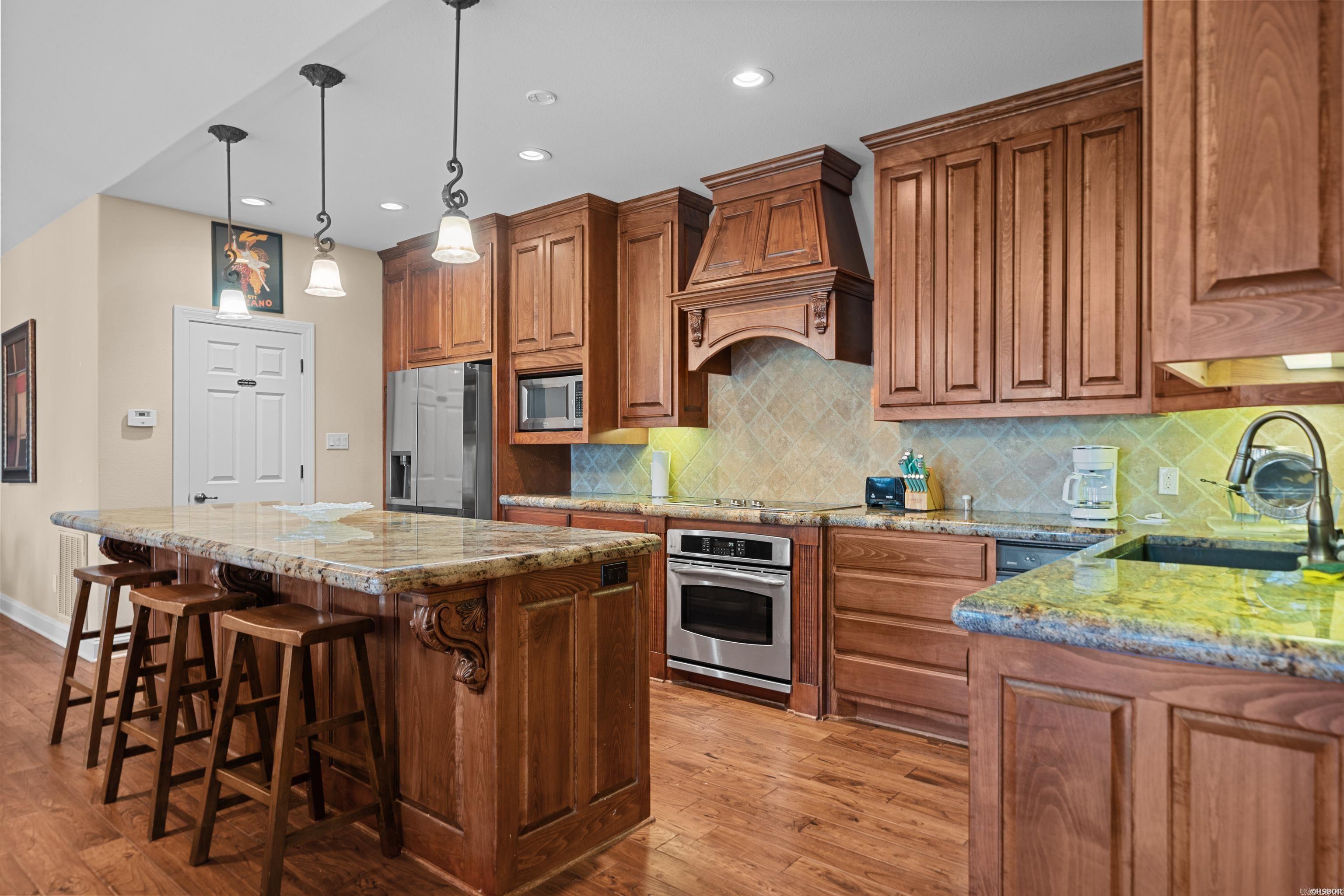 TRIVISTA - Residential