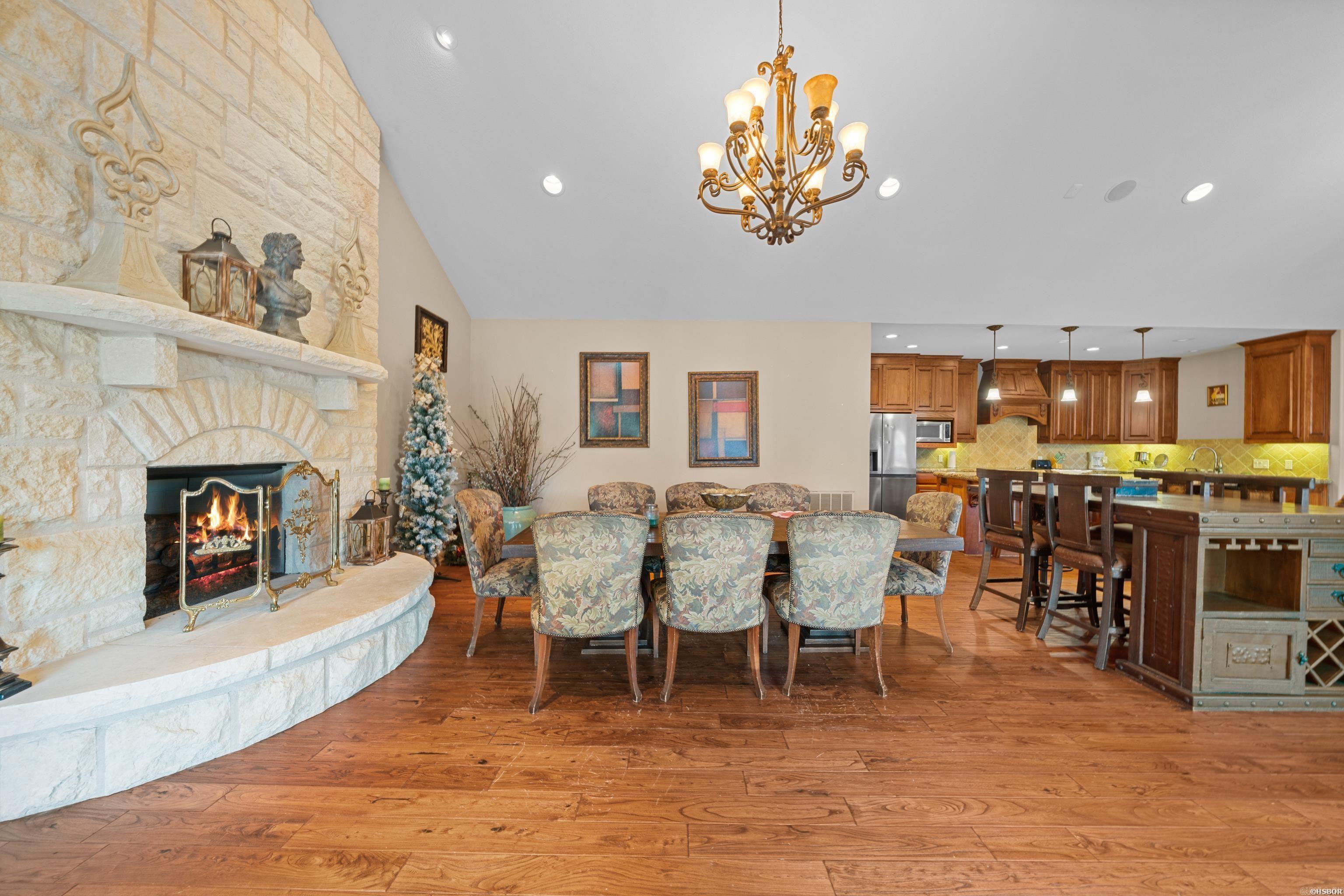 TRIVISTA - Residential