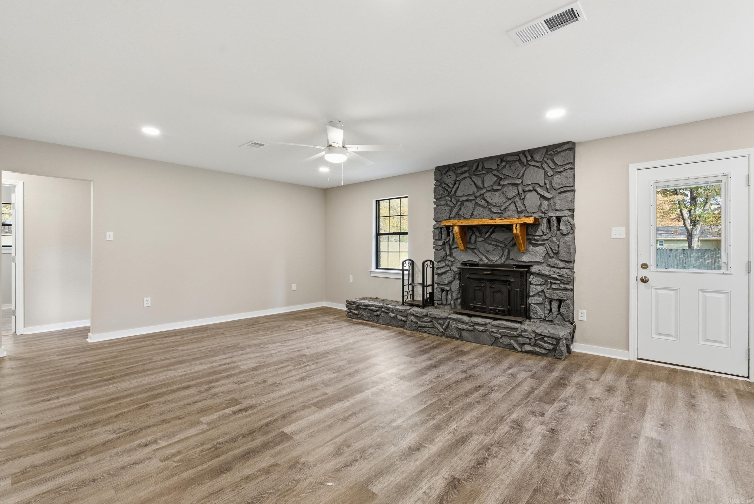 CONWAY EAST - Residential