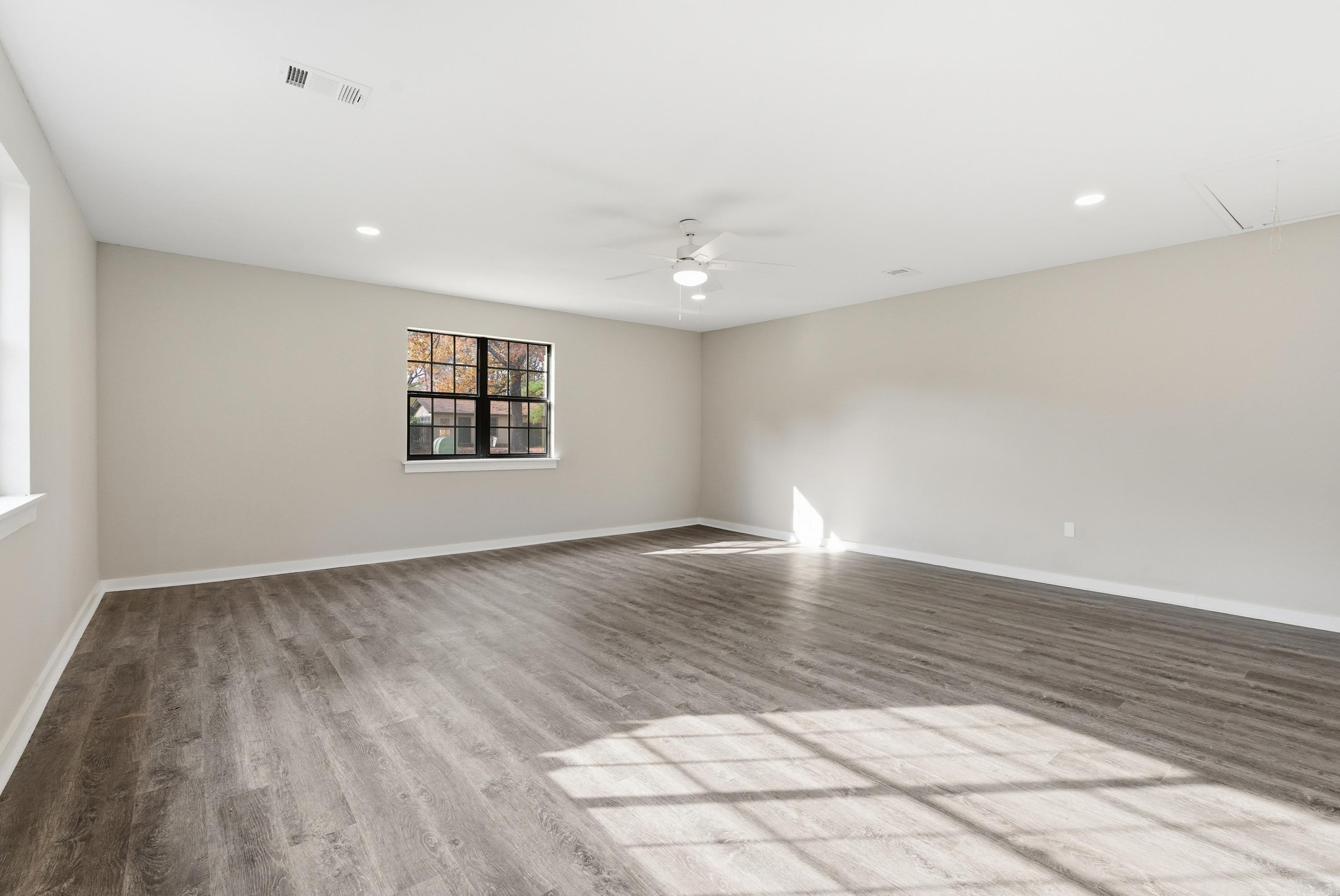 CONWAY EAST - Residential