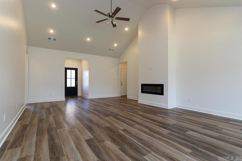 BOBCAT MEADOWS - Residential