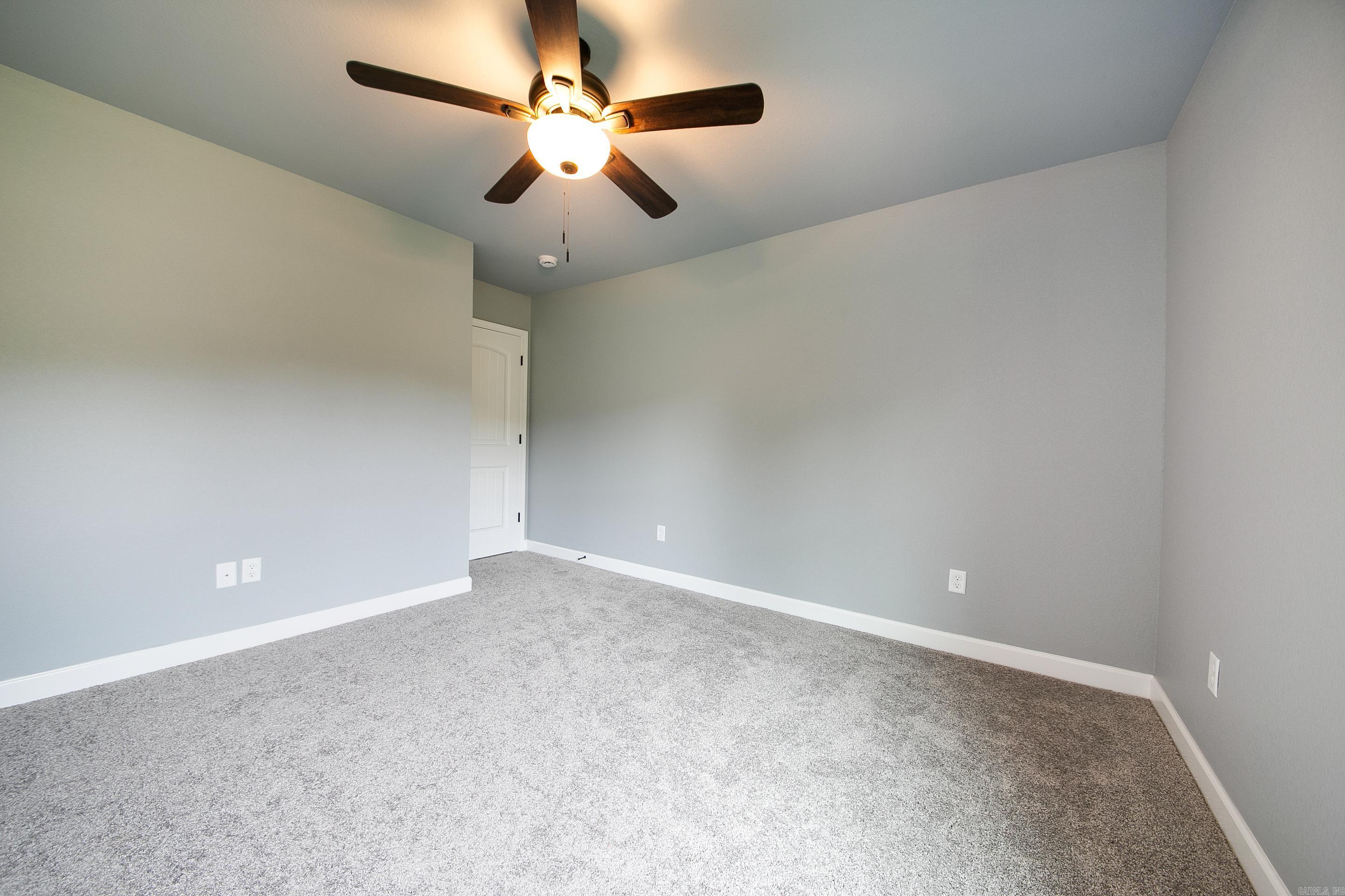 AUTUMN BROOKE - Residential