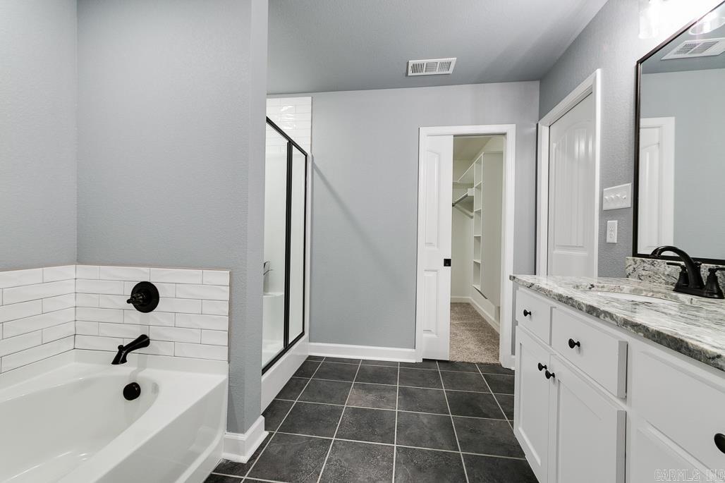 AUTUMN BROOKE - Residential