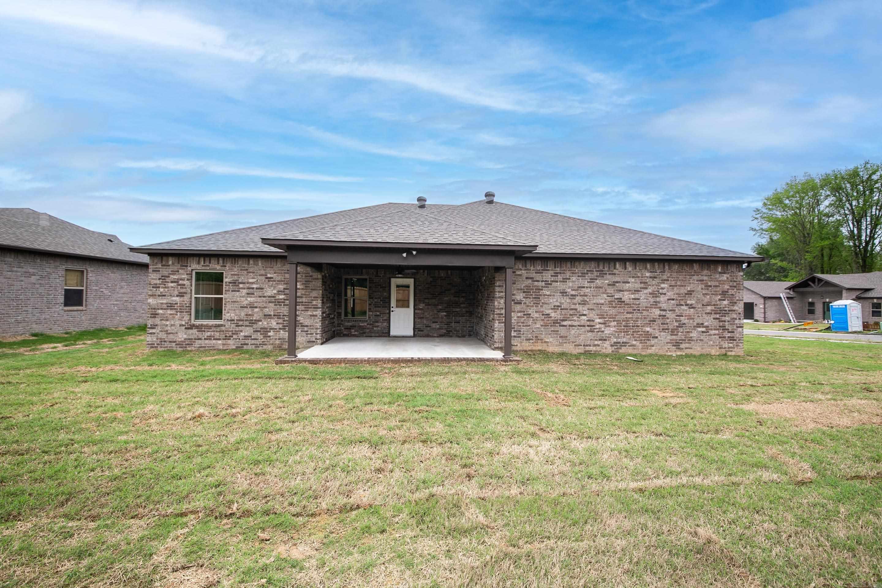 AUTUMN BROOKE - Residential