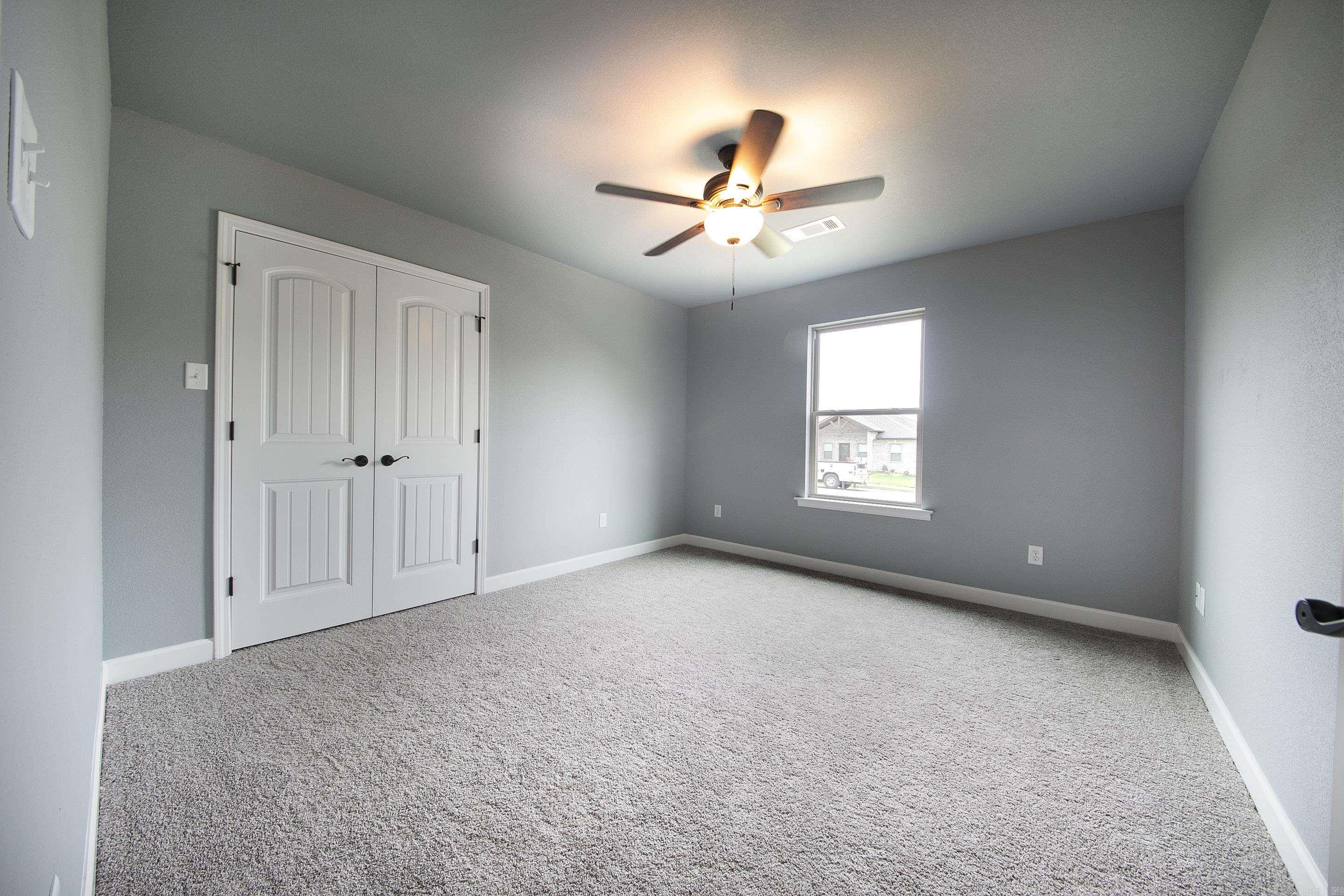 AUTUMN BROOKE - Residential