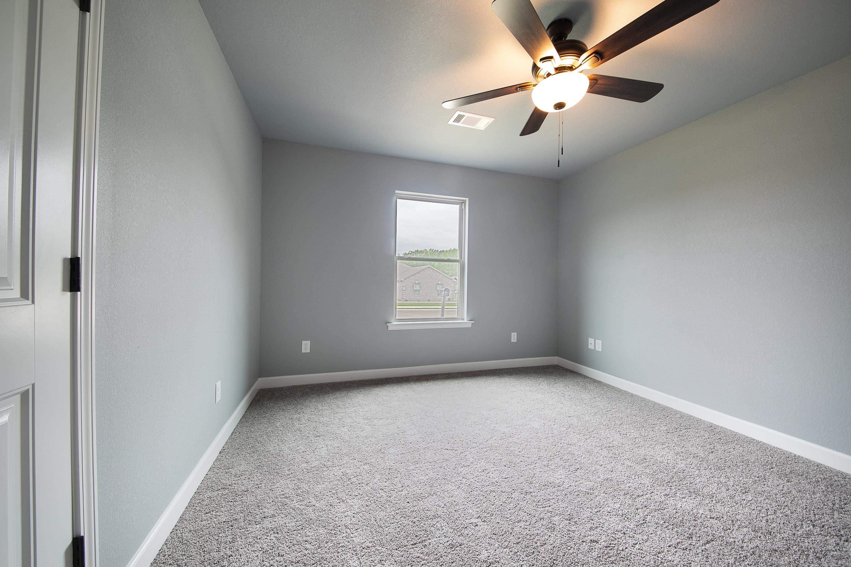 AUTUMN BROOKE - Residential