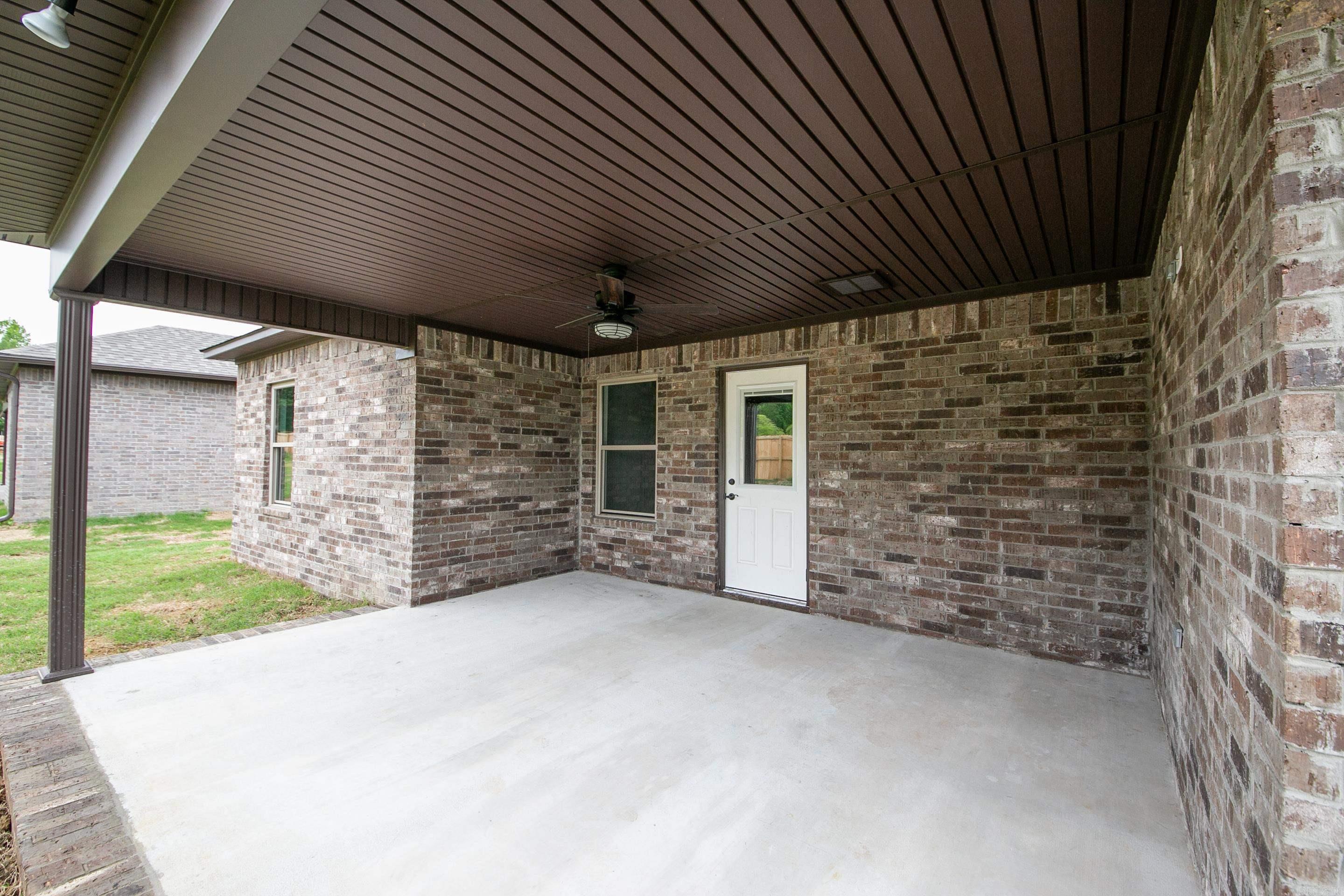 AUTUMN BROOKE - Residential