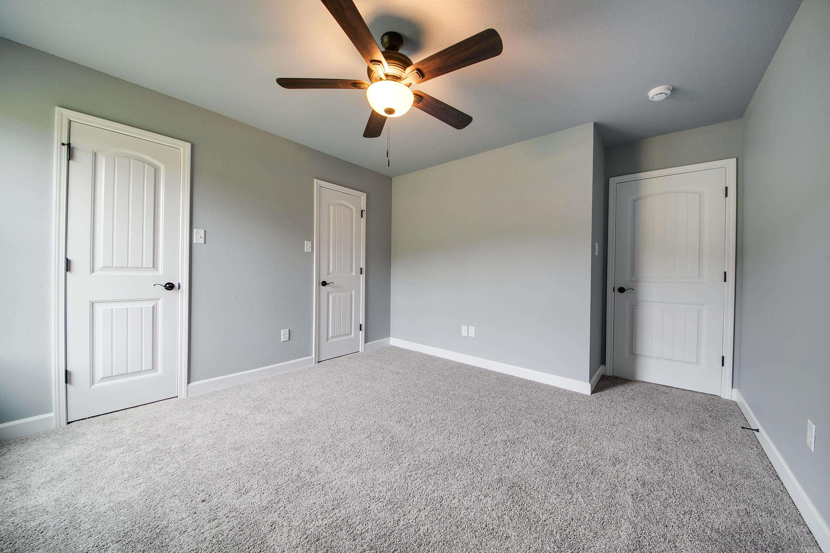 AUTUMN BROOKE - Residential