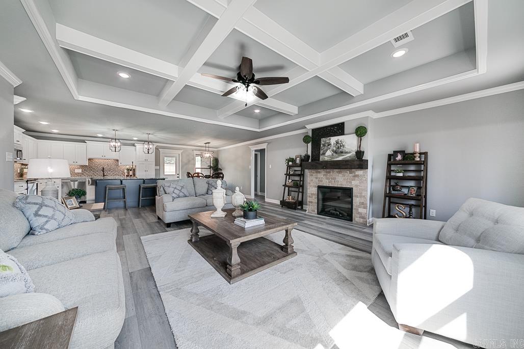 AUTUMN BROOKE - Residential