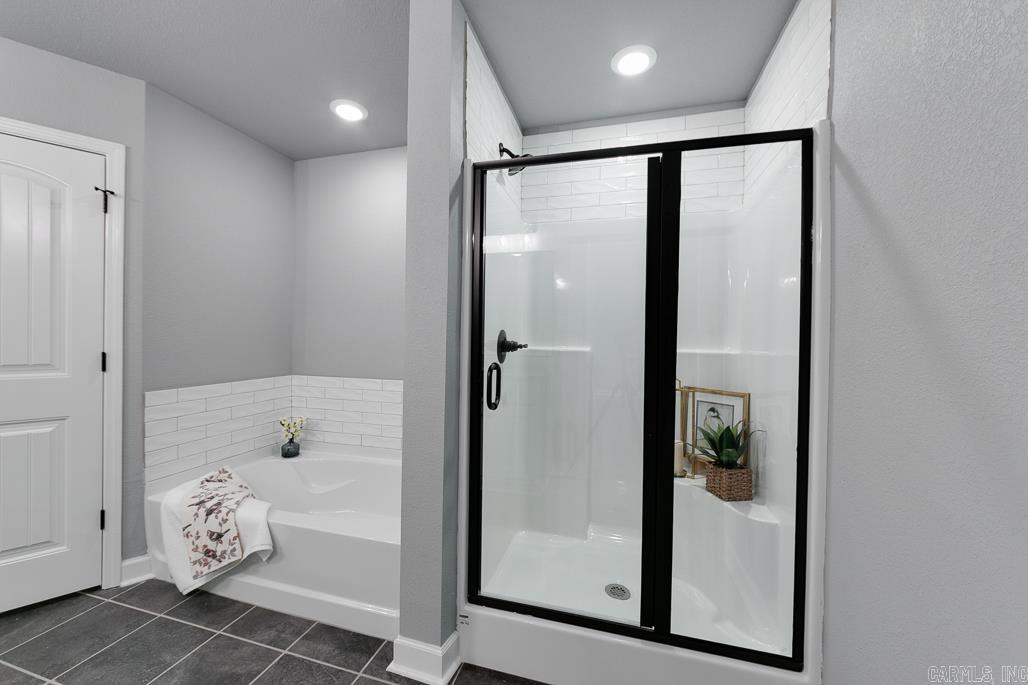 AUTUMN BROOKE - Residential