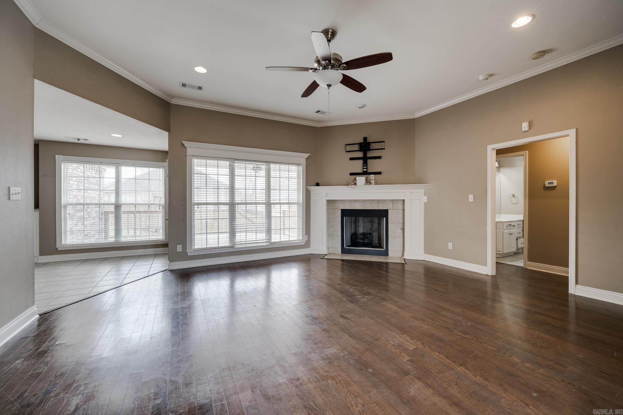 BASE MEADOWS ADDN - Residential