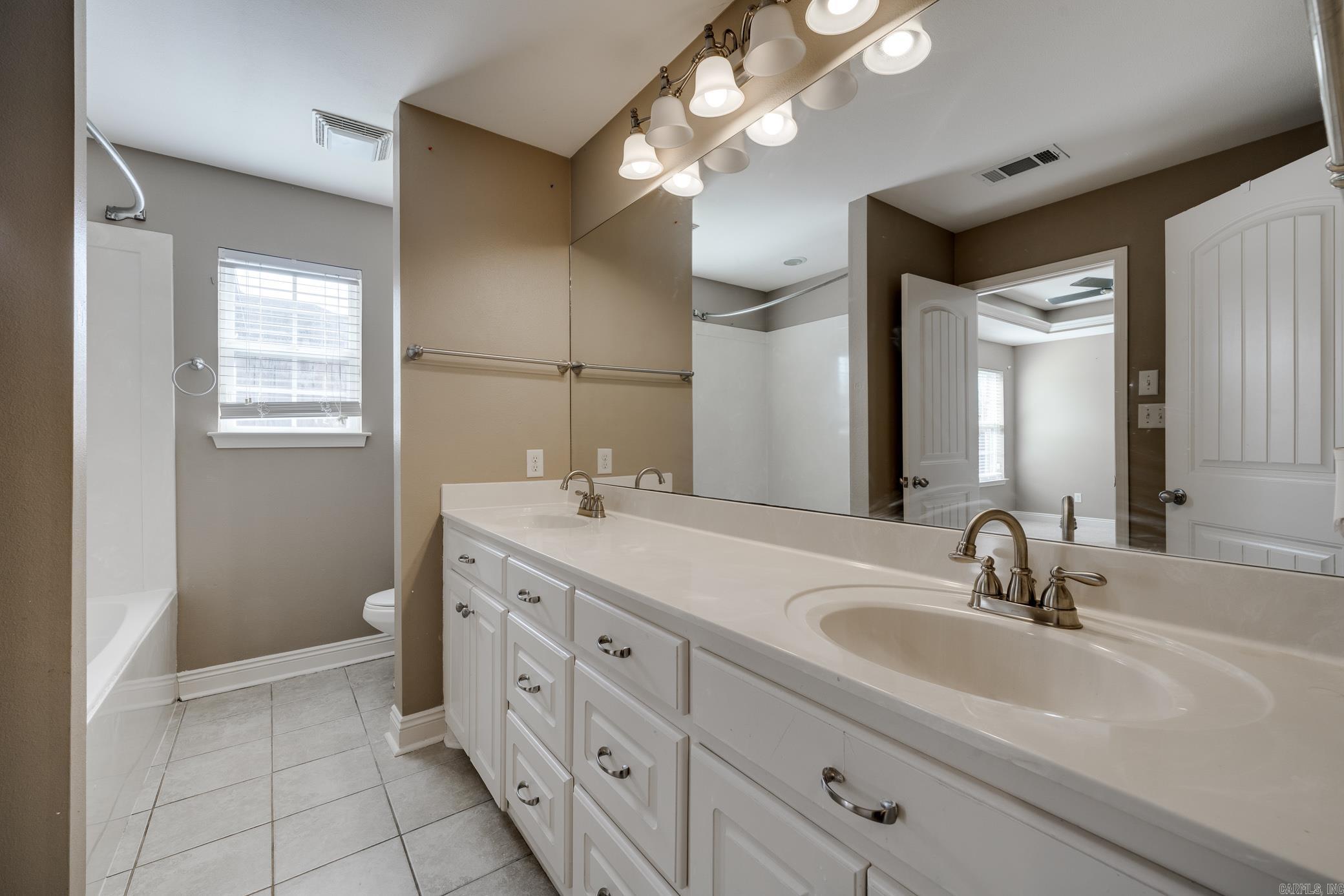 BASE MEADOWS ADDN - Residential