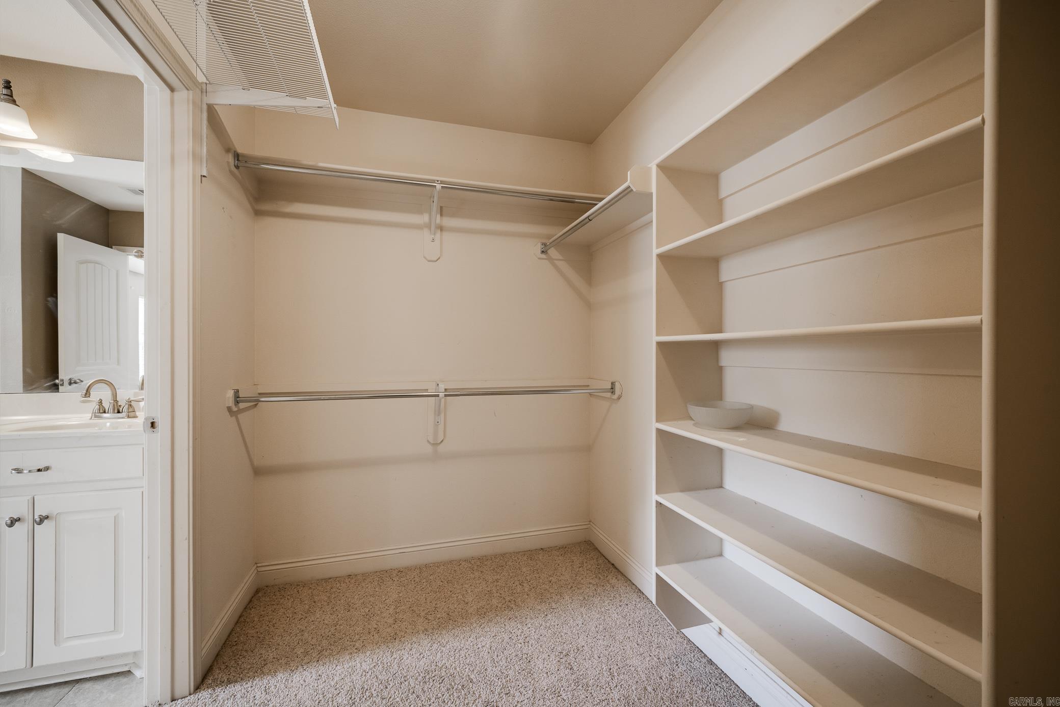 BASE MEADOWS ADDN - Residential