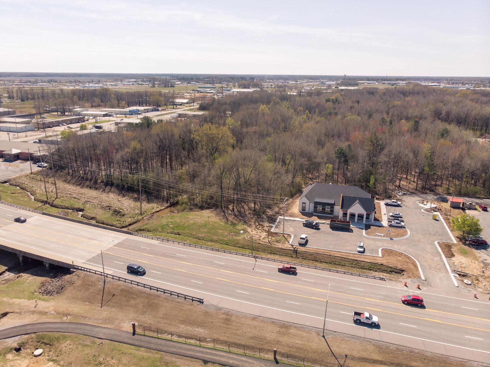 11-07-07 Searcy Outlots - Commercial Sale