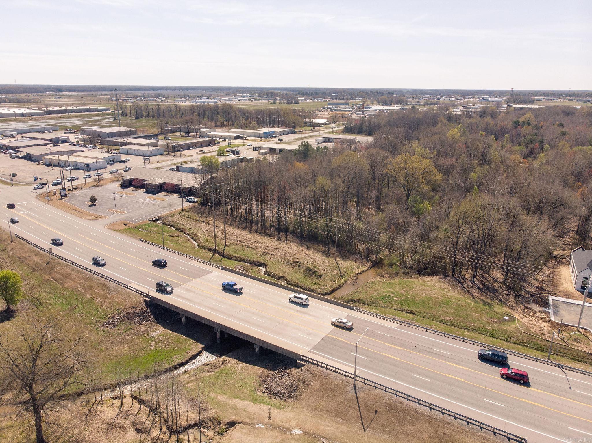 11-07-07 Searcy Outlots - Commercial Sale