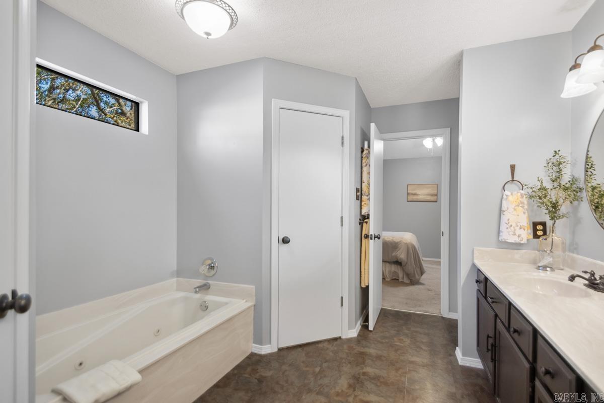 FOREST COVE - Residential