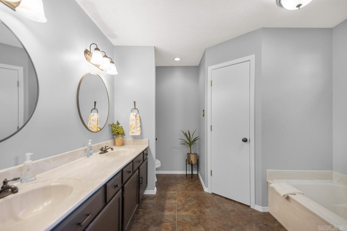 FOREST COVE - Residential