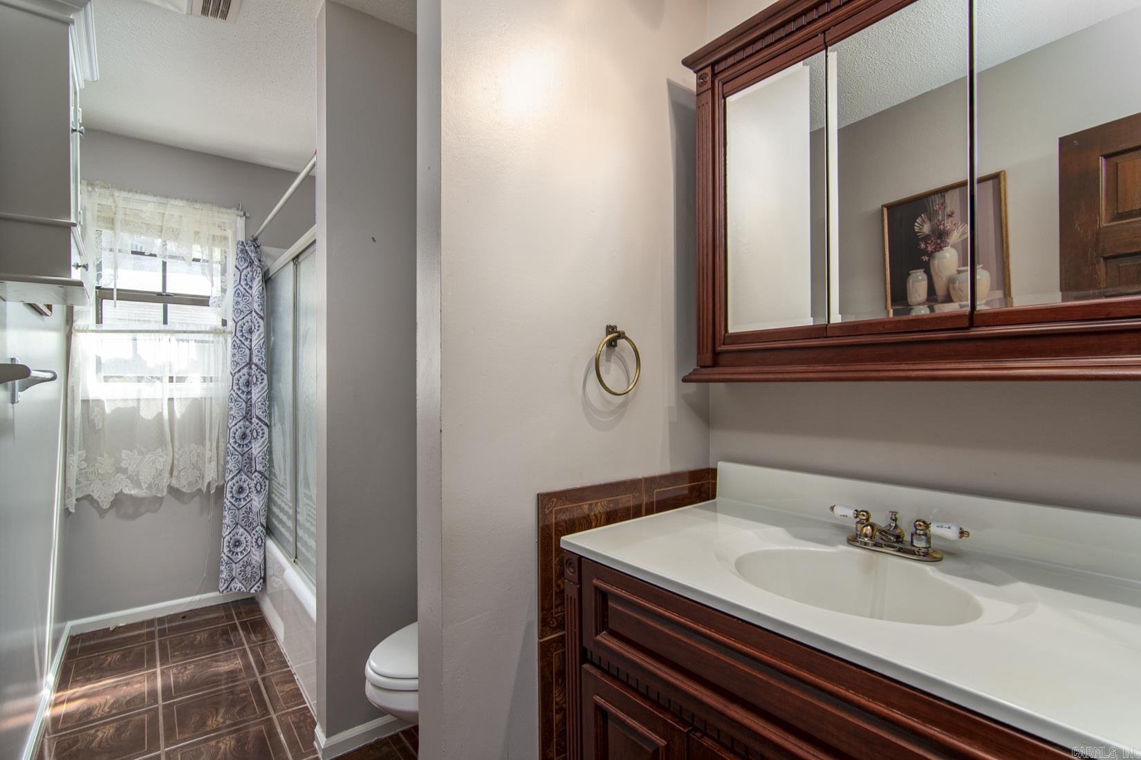 PECAN LAKE - Residential