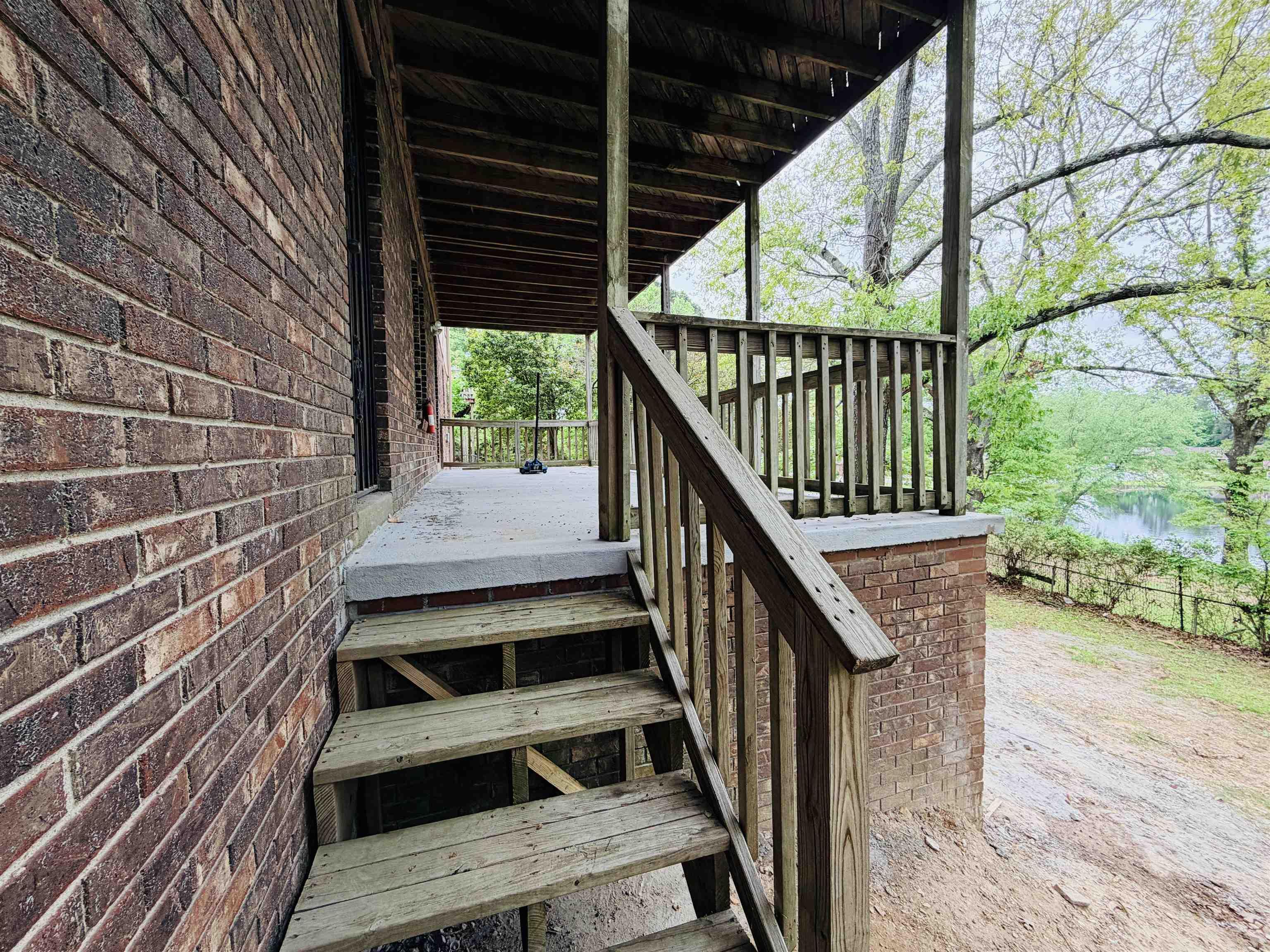 PECAN LAKE - Residential