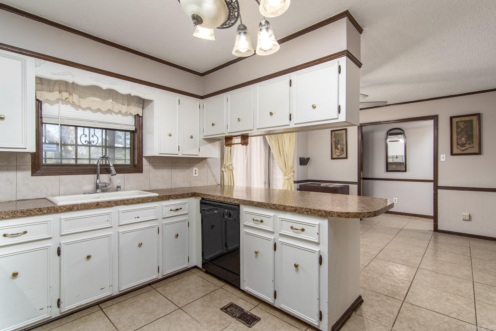 PECAN LAKE - Residential