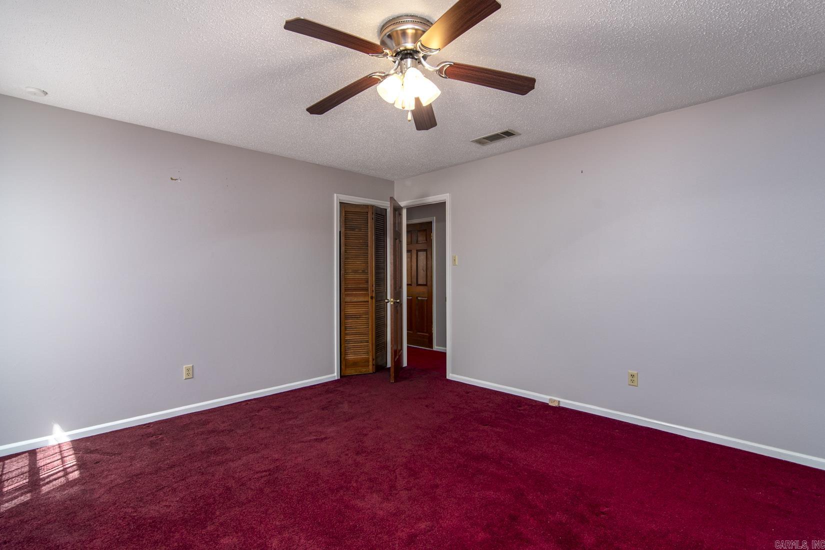 PECAN LAKE - Residential