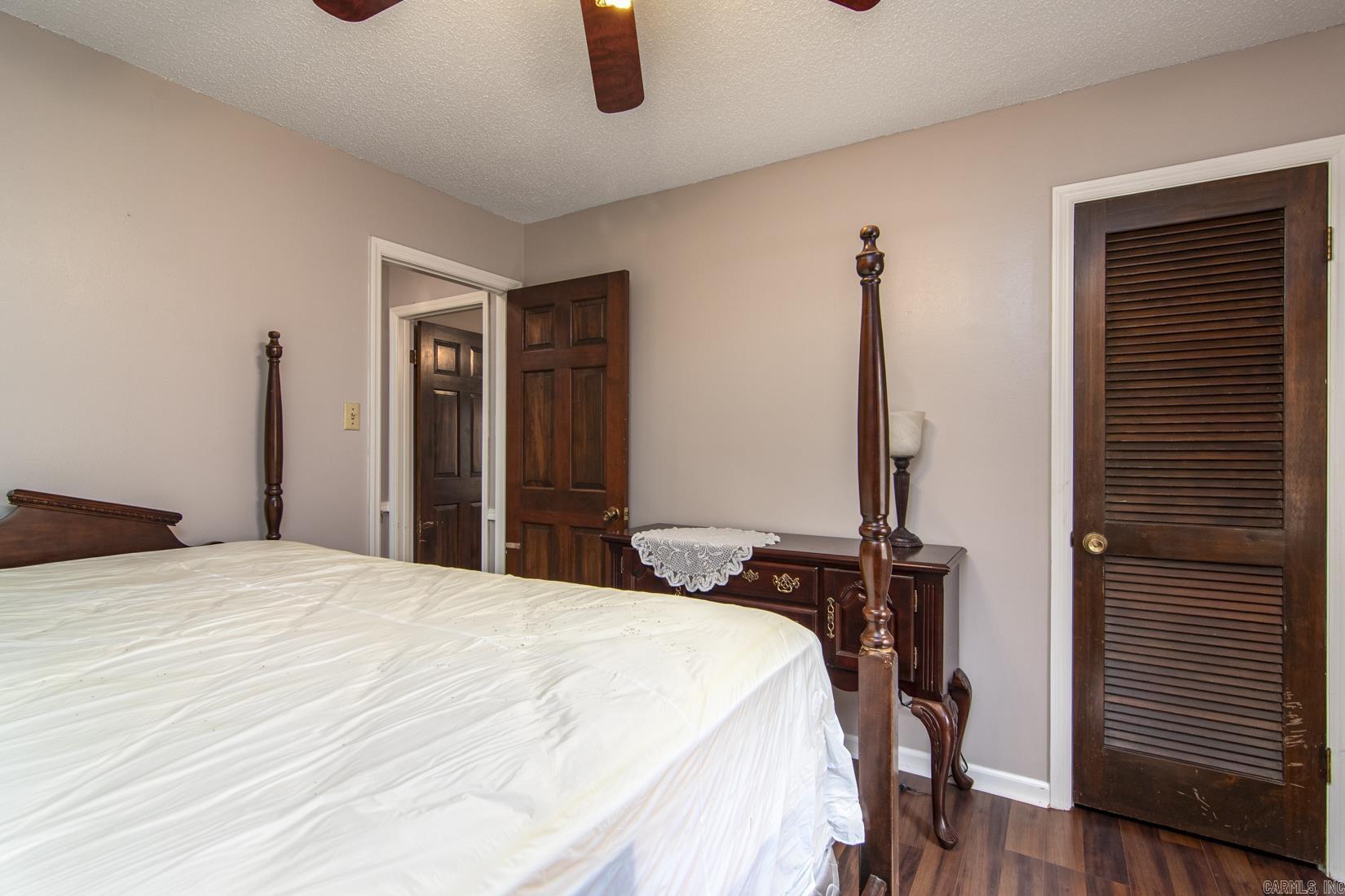 PECAN LAKE - Residential