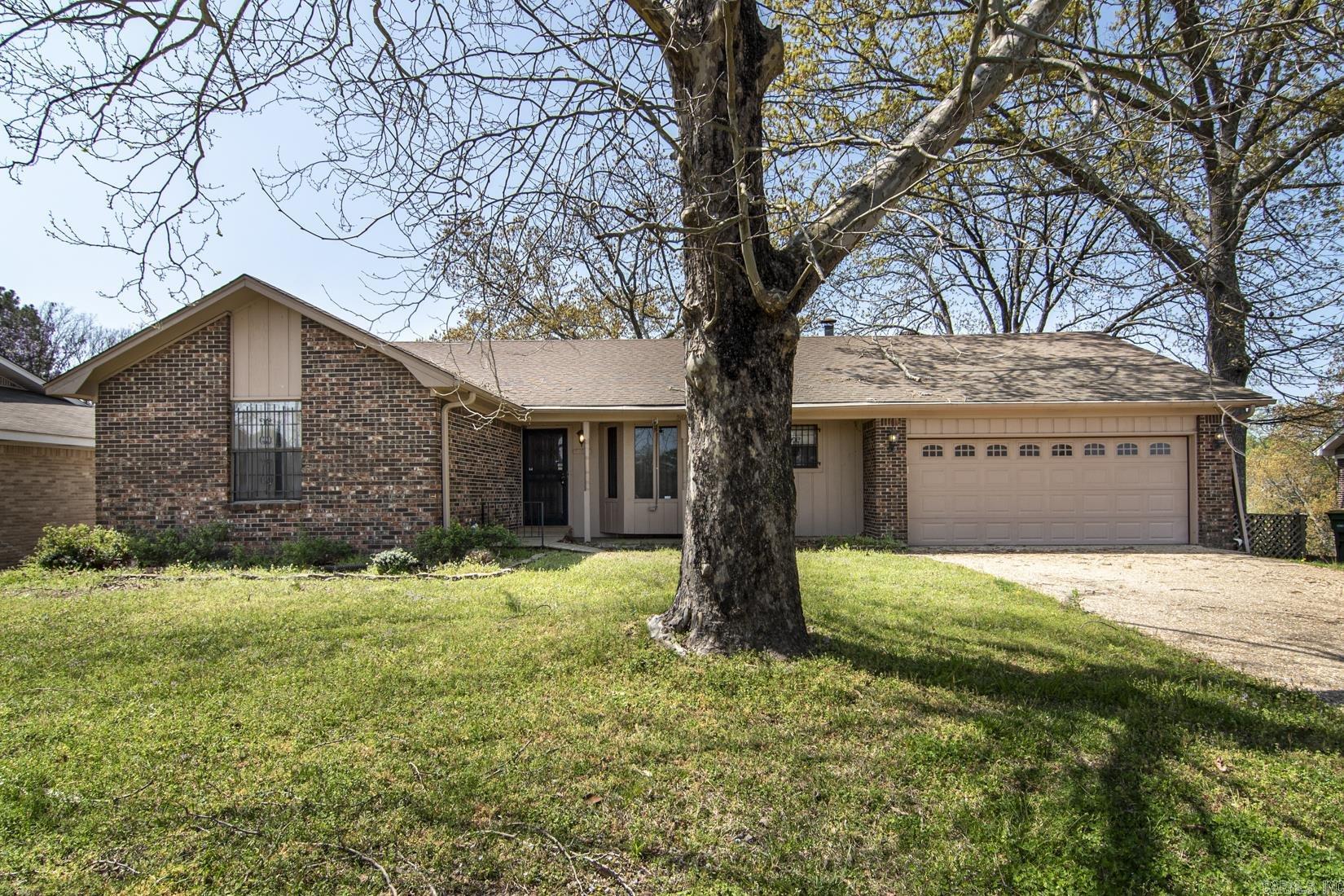 PECAN LAKE - Residential