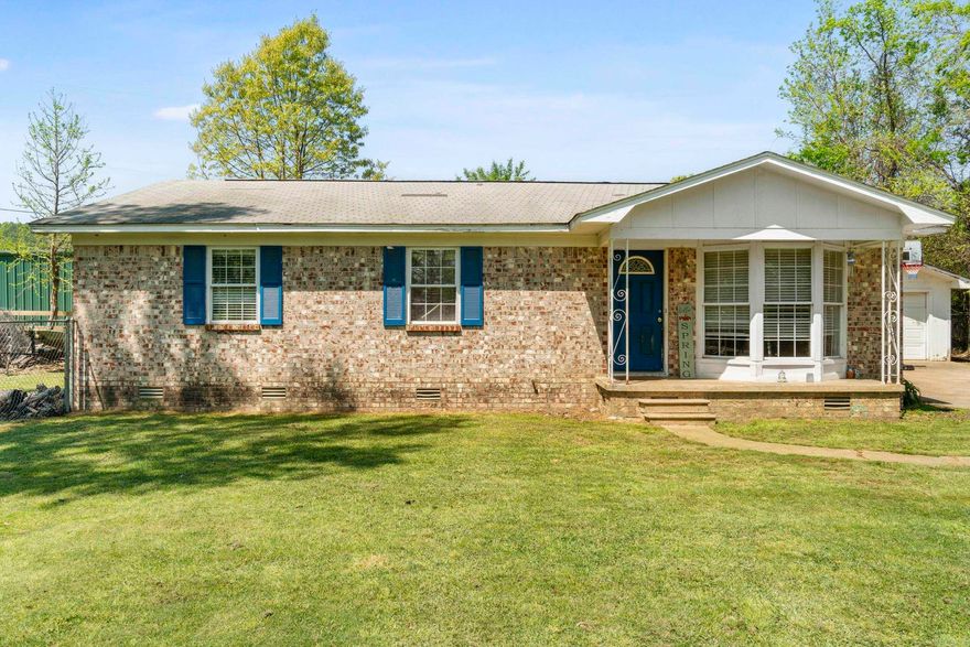 FOR SALE in Mayflower! Charming 3 bed / 2 bath home with 1,244 sq ft of potential! Features a detached garage/shed, perfect for storage or a workshop. Great investment opportunity or first-time buyer project. Agents see Confidential Remarks.