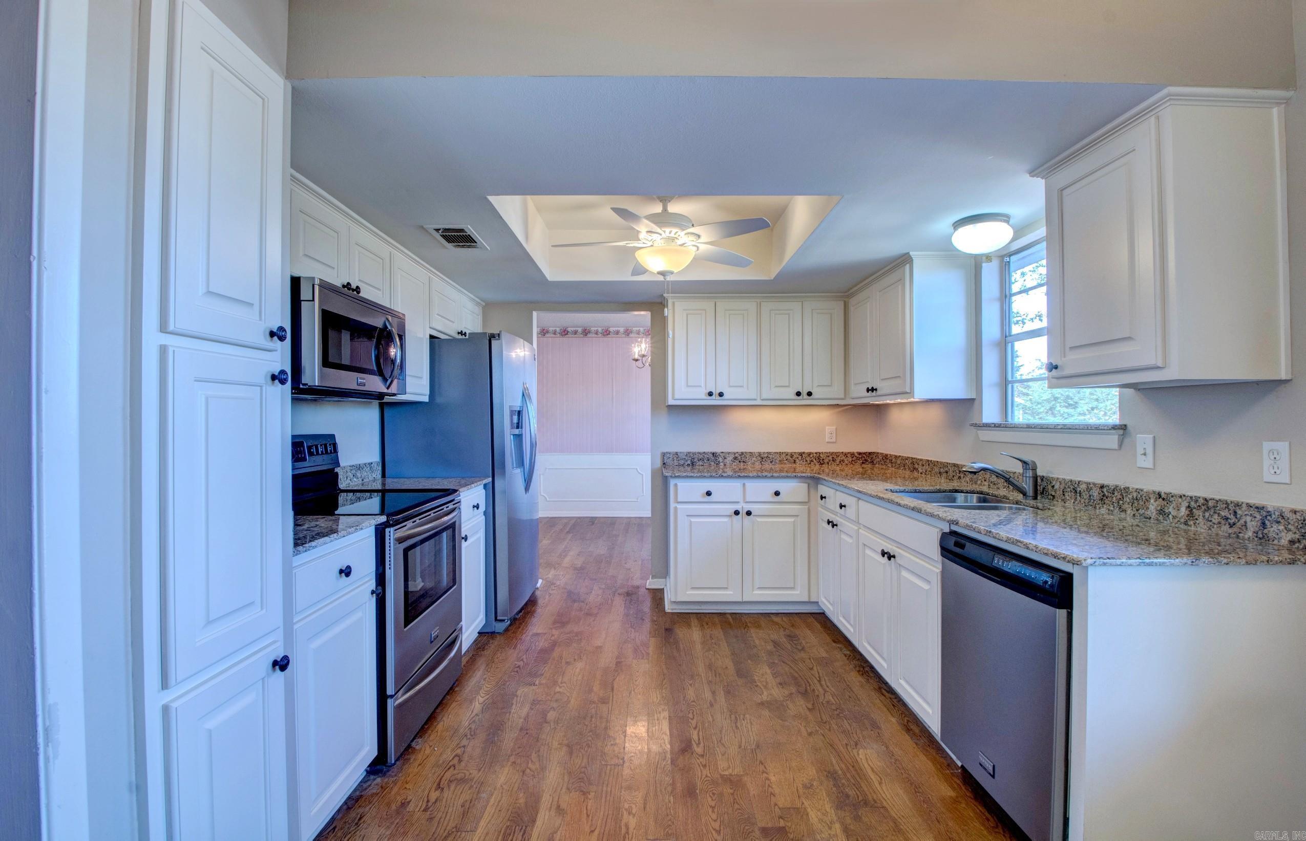 PARKWAY PLACE - Residential