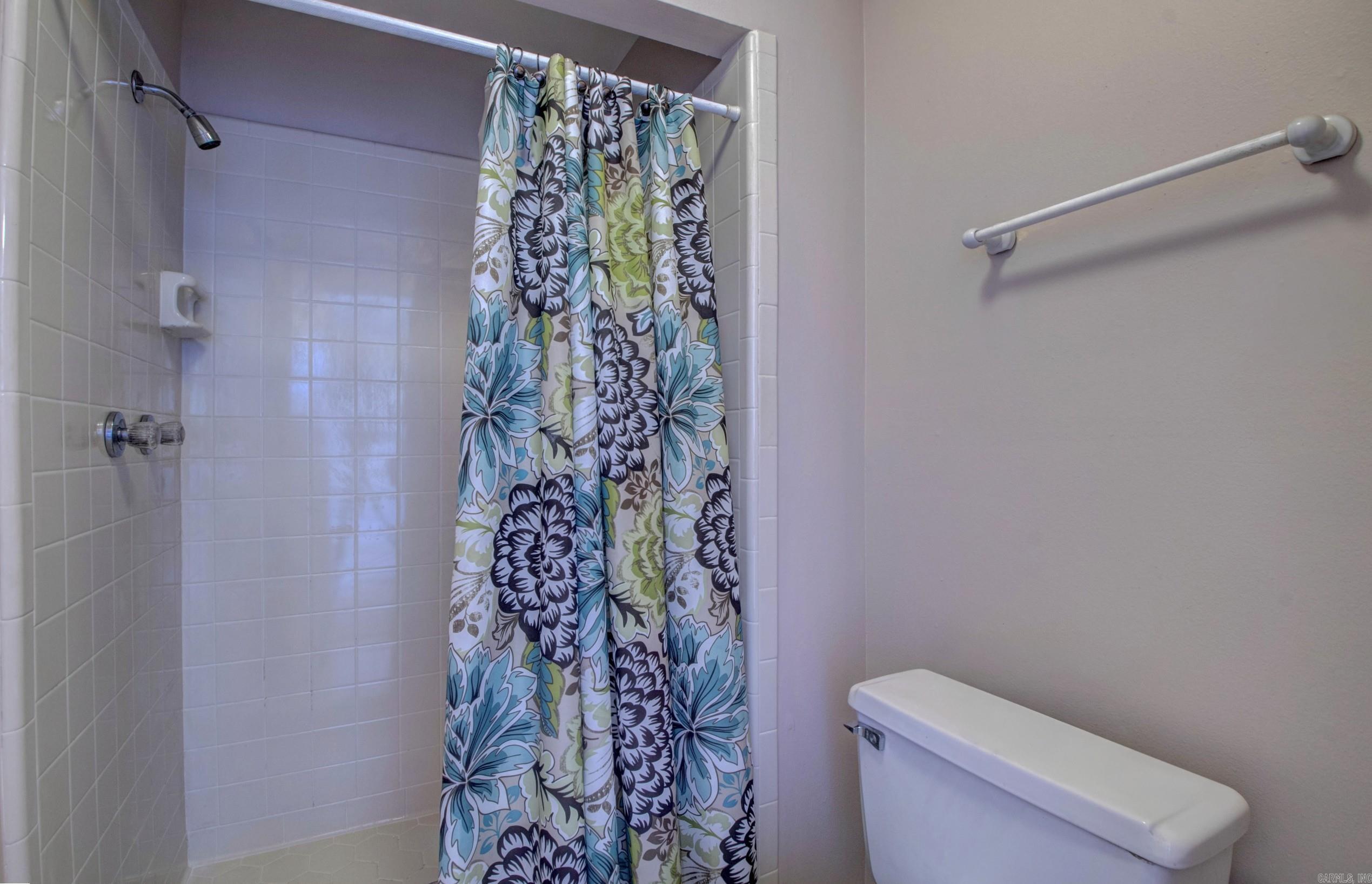 PARKWAY PLACE - Residential