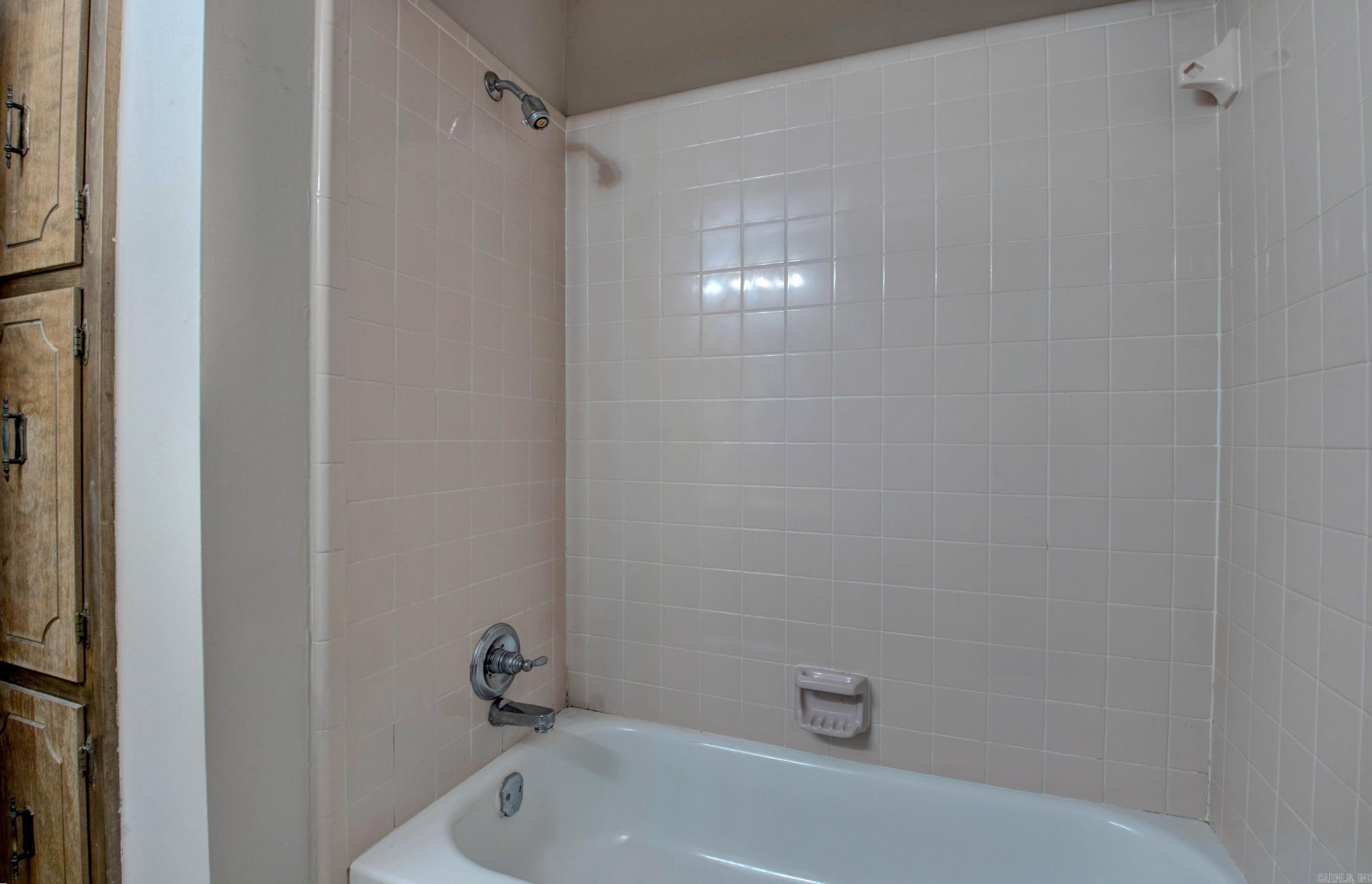 PARKWAY PLACE - Residential