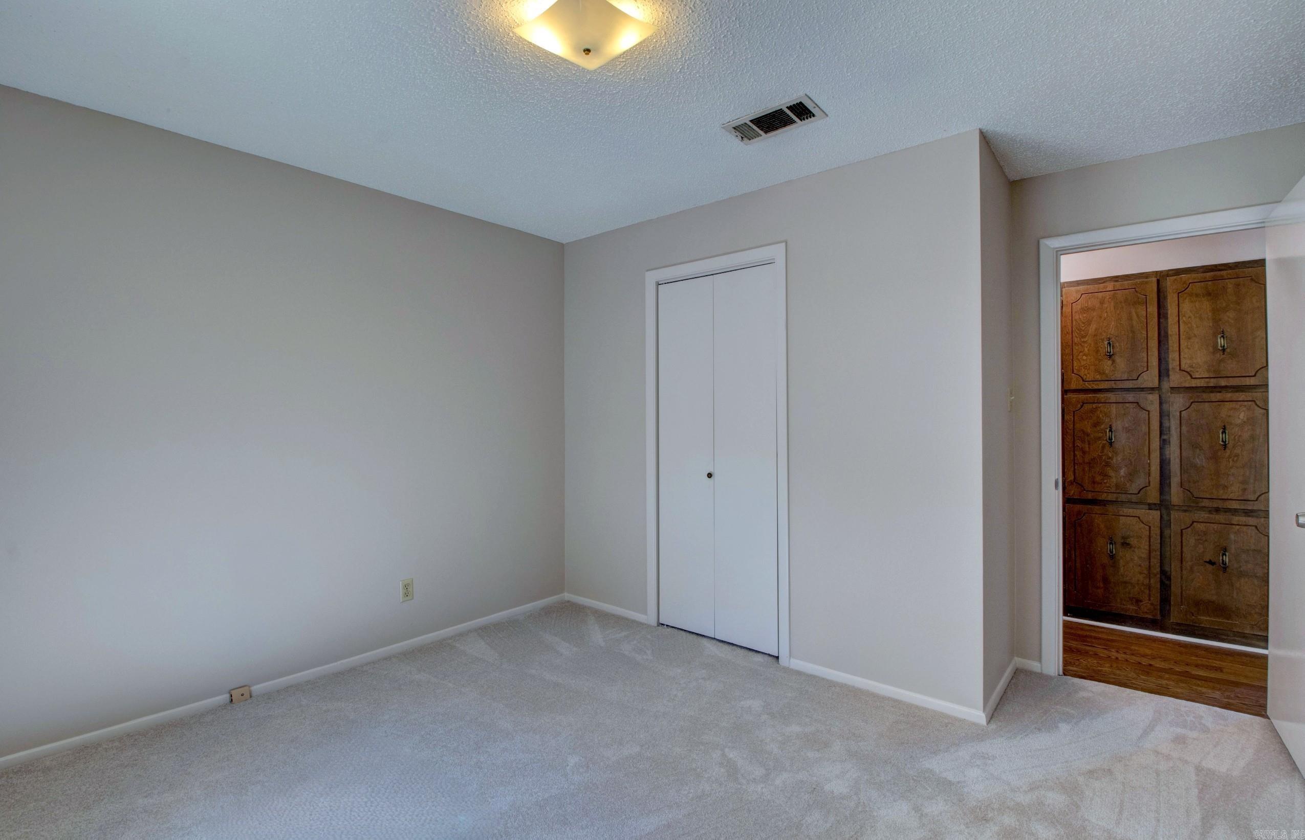 PARKWAY PLACE - Residential