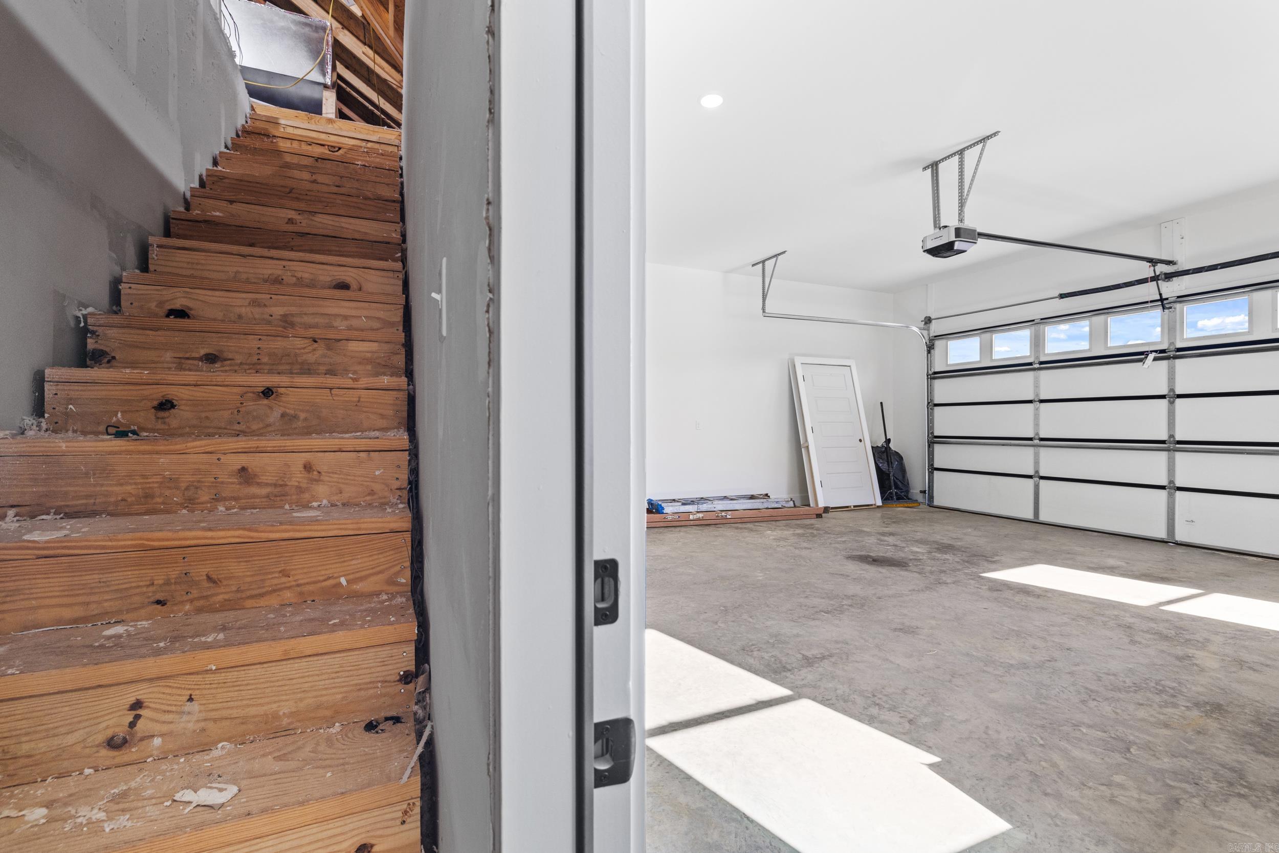 WINDRIDGE ESTATES PHASE 1 - Residential