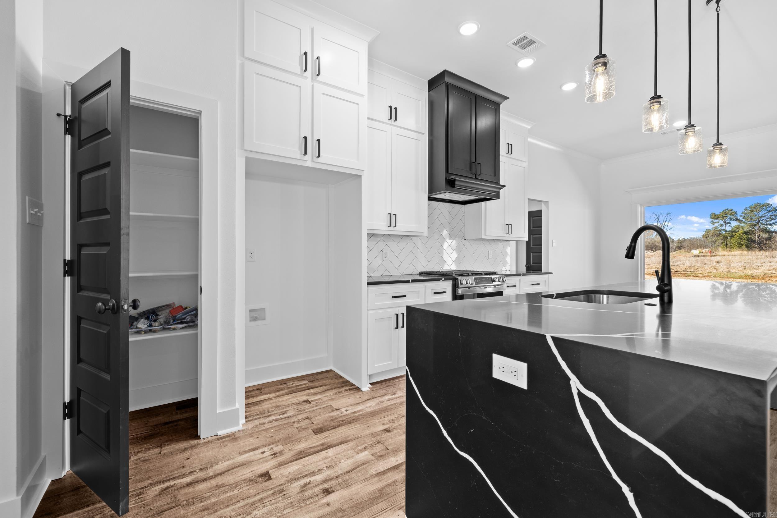 WINDRIDGE ESTATES PHASE 1 - Residential