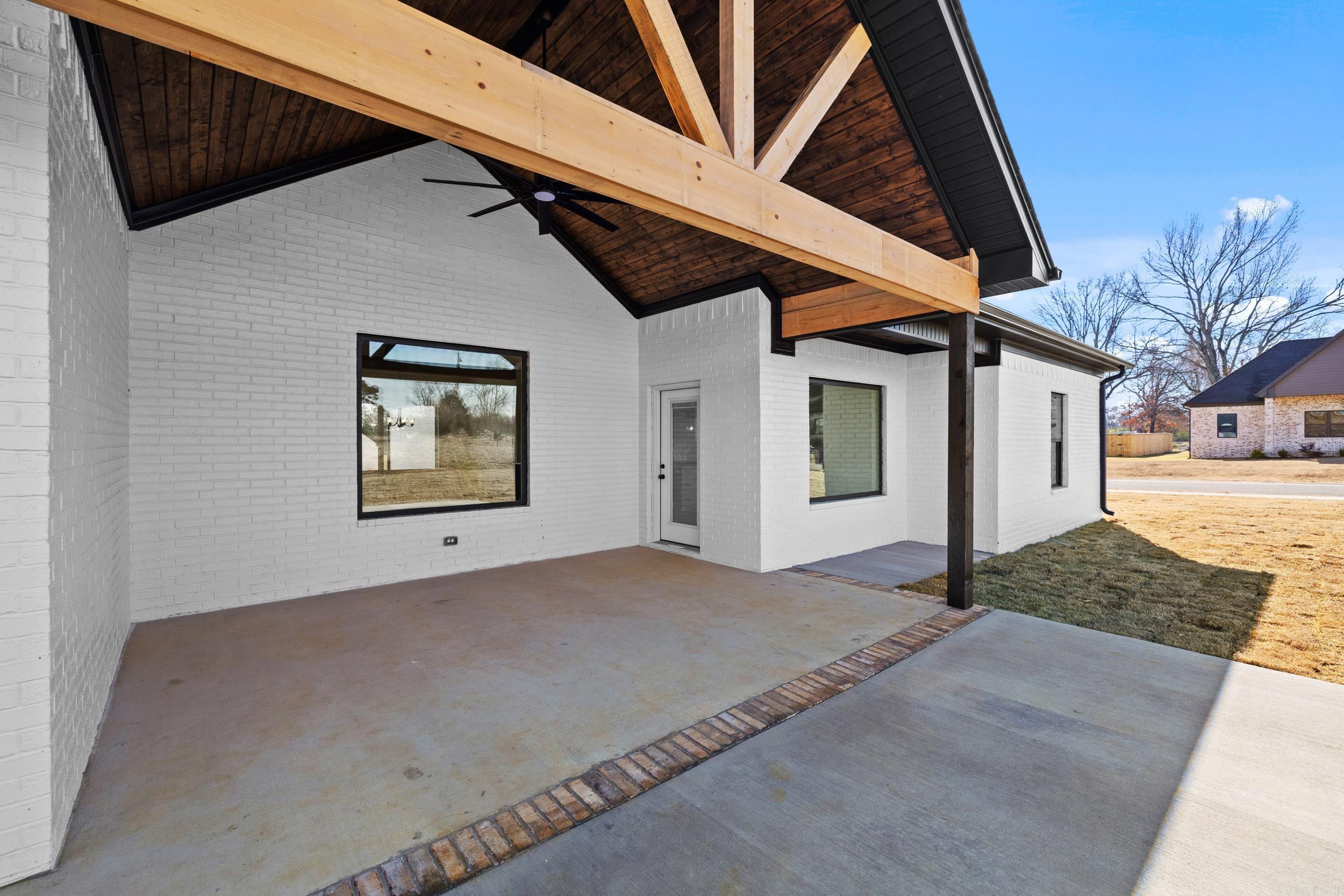 WINDRIDGE ESTATES PHASE 1 - Residential