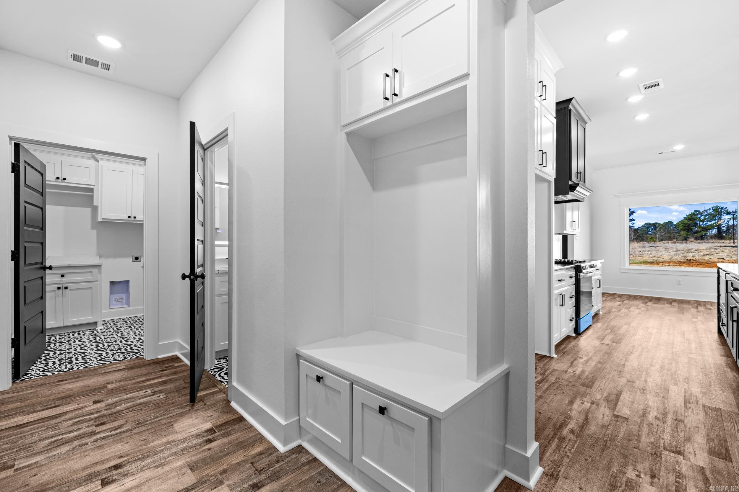 WINDRIDGE ESTATES PHASE 1 - Residential