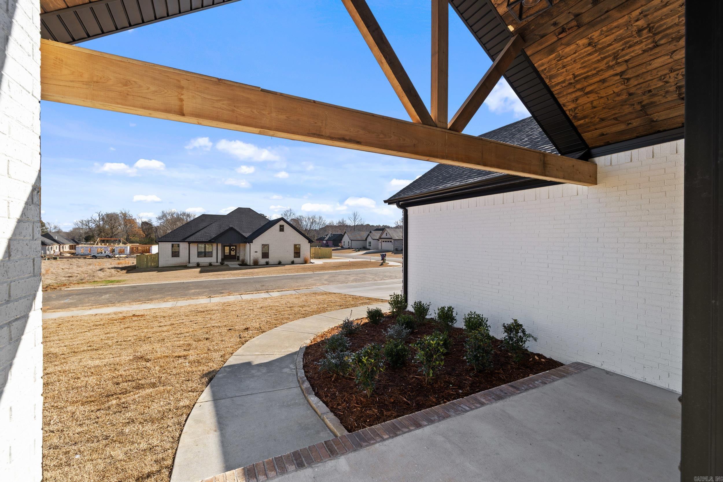 WINDRIDGE ESTATES PHASE 1 - Residential