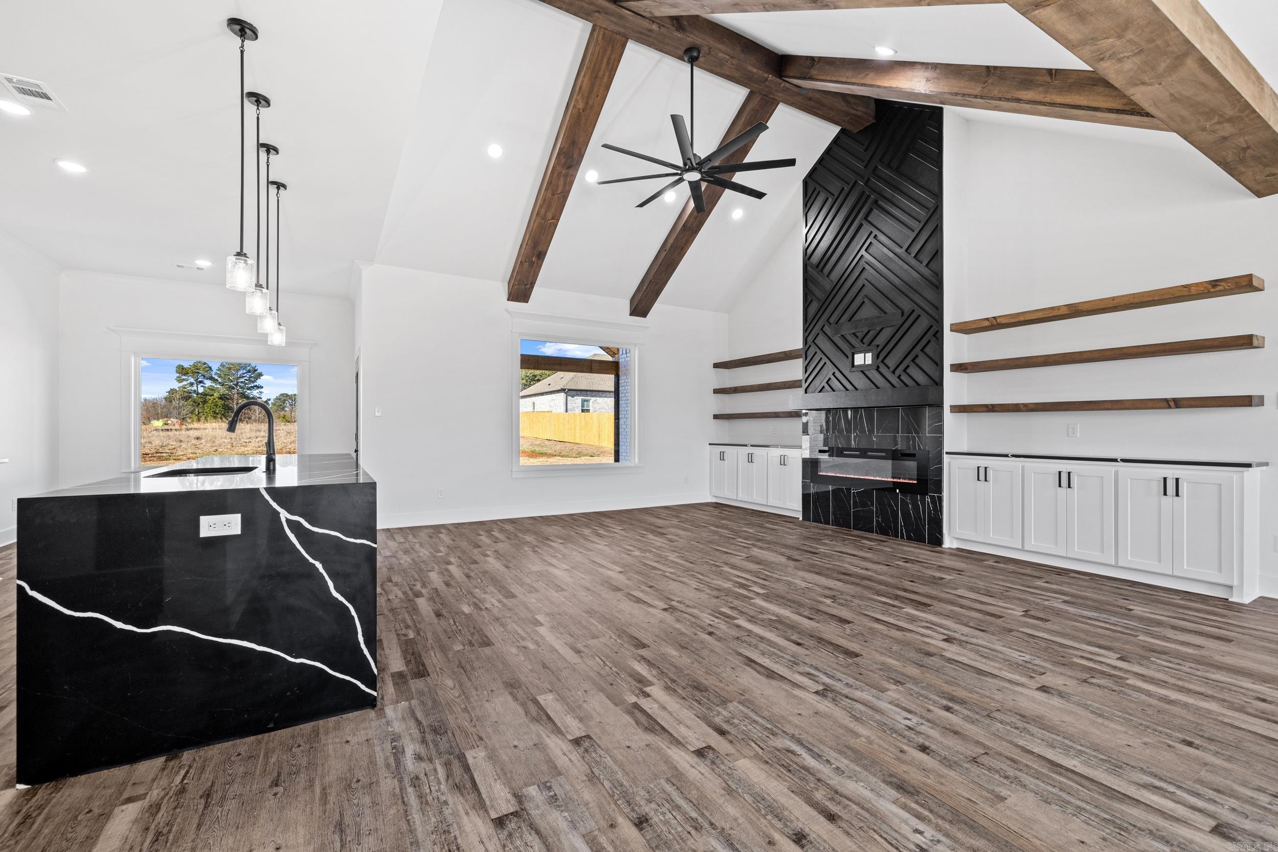 WINDRIDGE ESTATES PHASE 1 - Residential