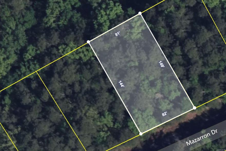 Great Building Lot.  $300 Buy-In Fee. $50.42 POA monthly fee for lots of amenities.  POS Utilites available at the road.  Builder owned.  Call agent for a new home quote.