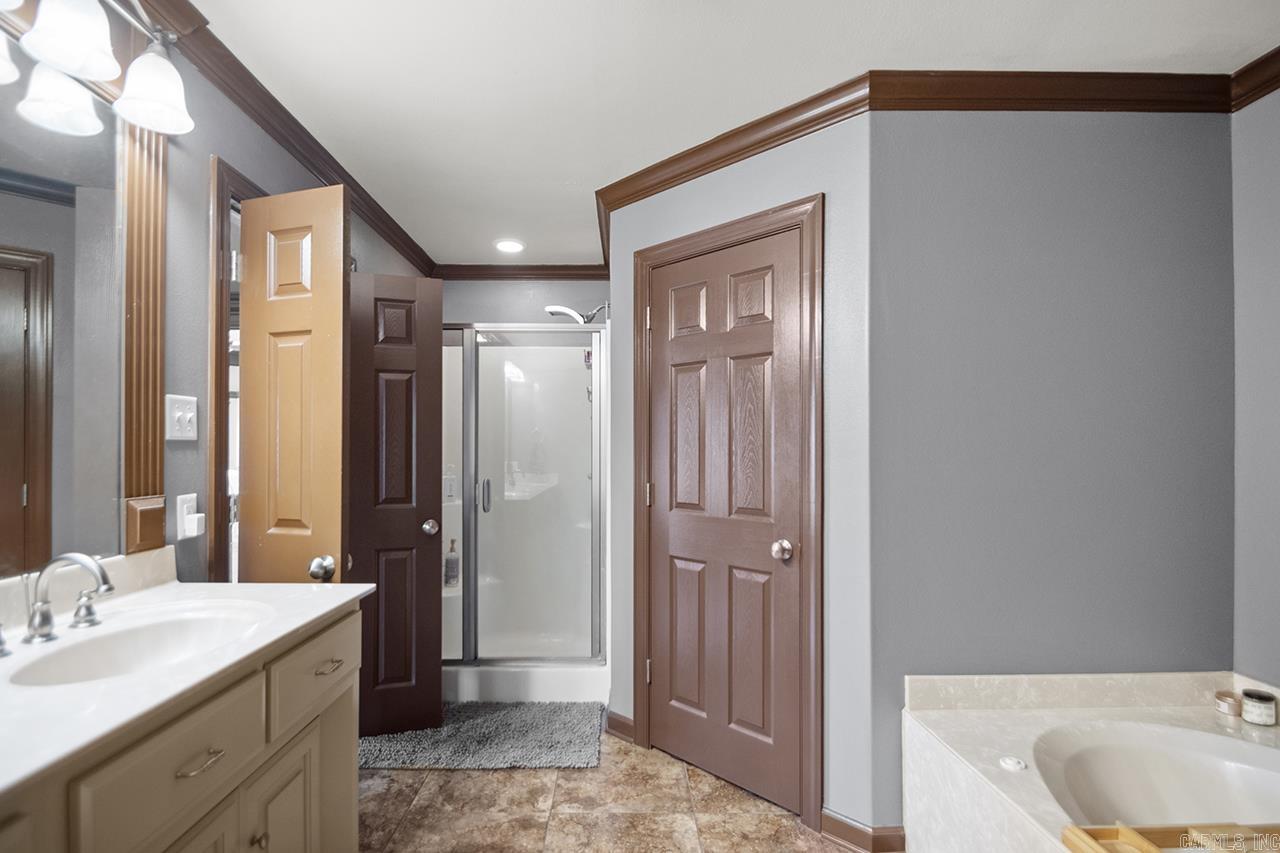 COUNTRY CLUB OF AR-QUARTERS ADDN - Residential