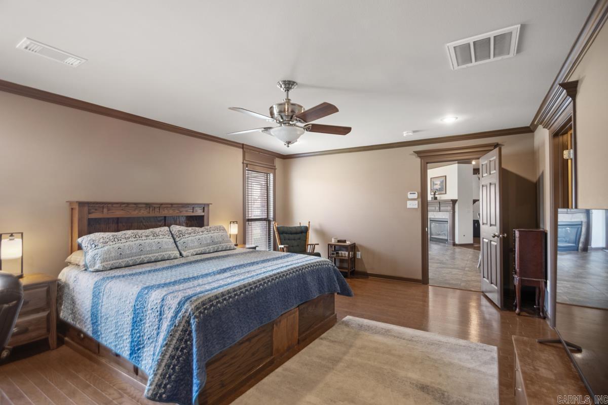 COUNTRY CLUB OF AR-QUARTERS ADDN - Residential